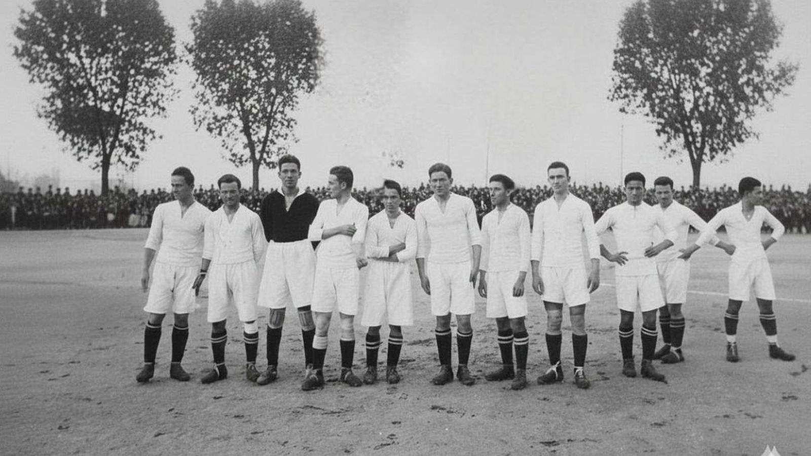 Equipo del Madrid que aquel año 1919 vino a jugar a Ourense.