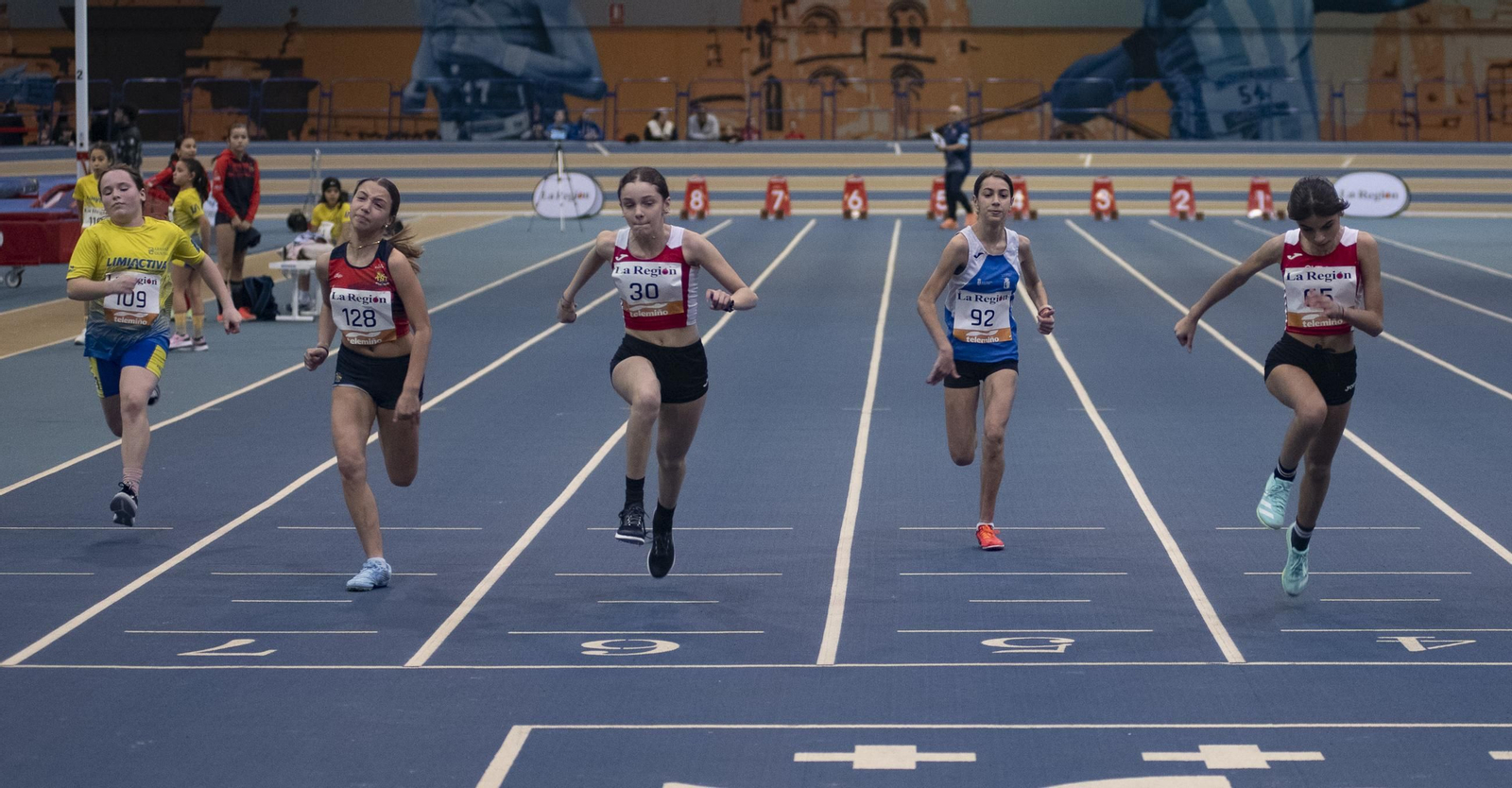 Galería | +Deporte La Región arranca la temporada 2026 con el 7º Torneo de Atletismo de Pista Cubierta