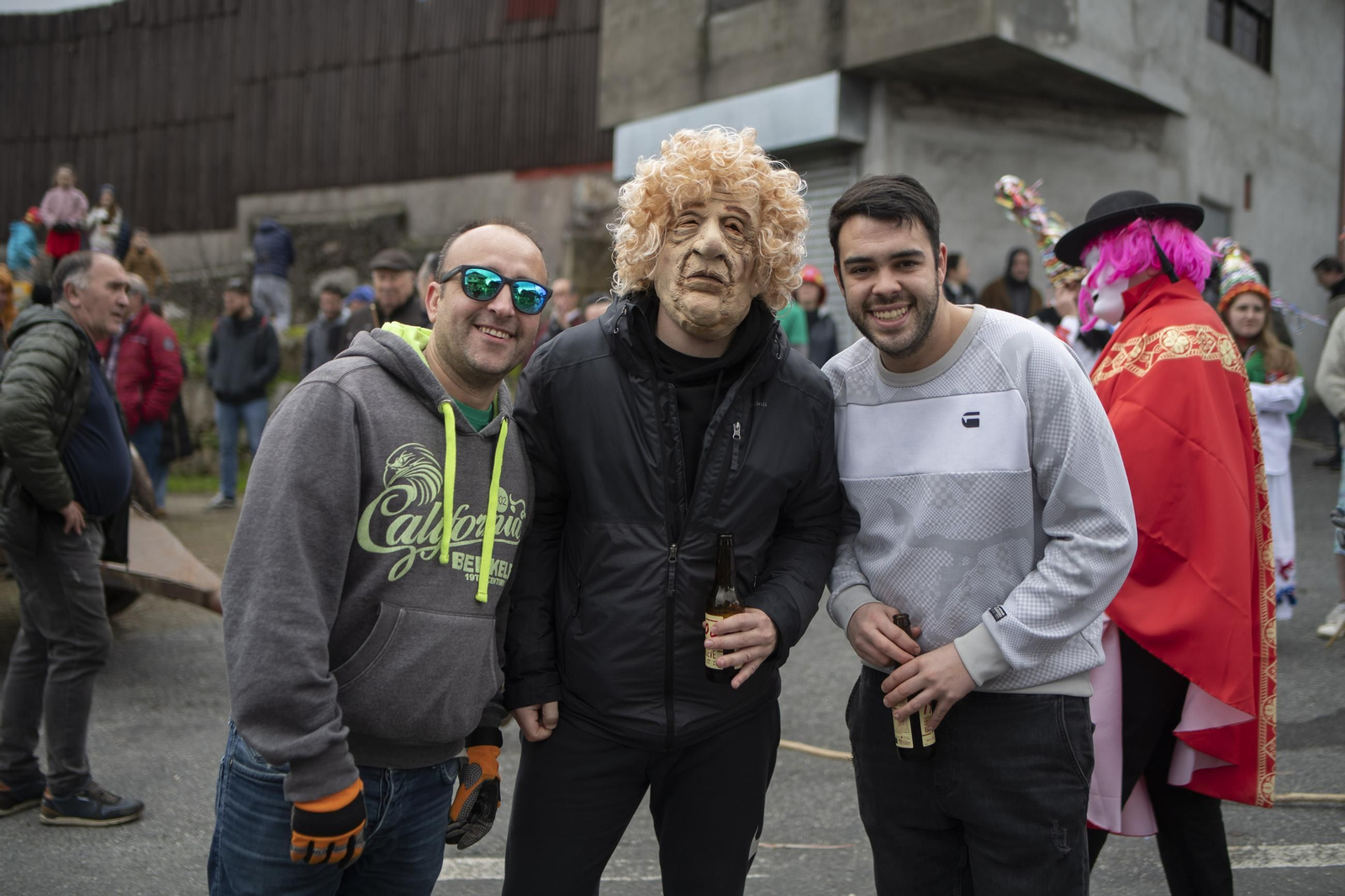 Galería | El meco Abalos recorrió As Teixugueiras, Cartelle