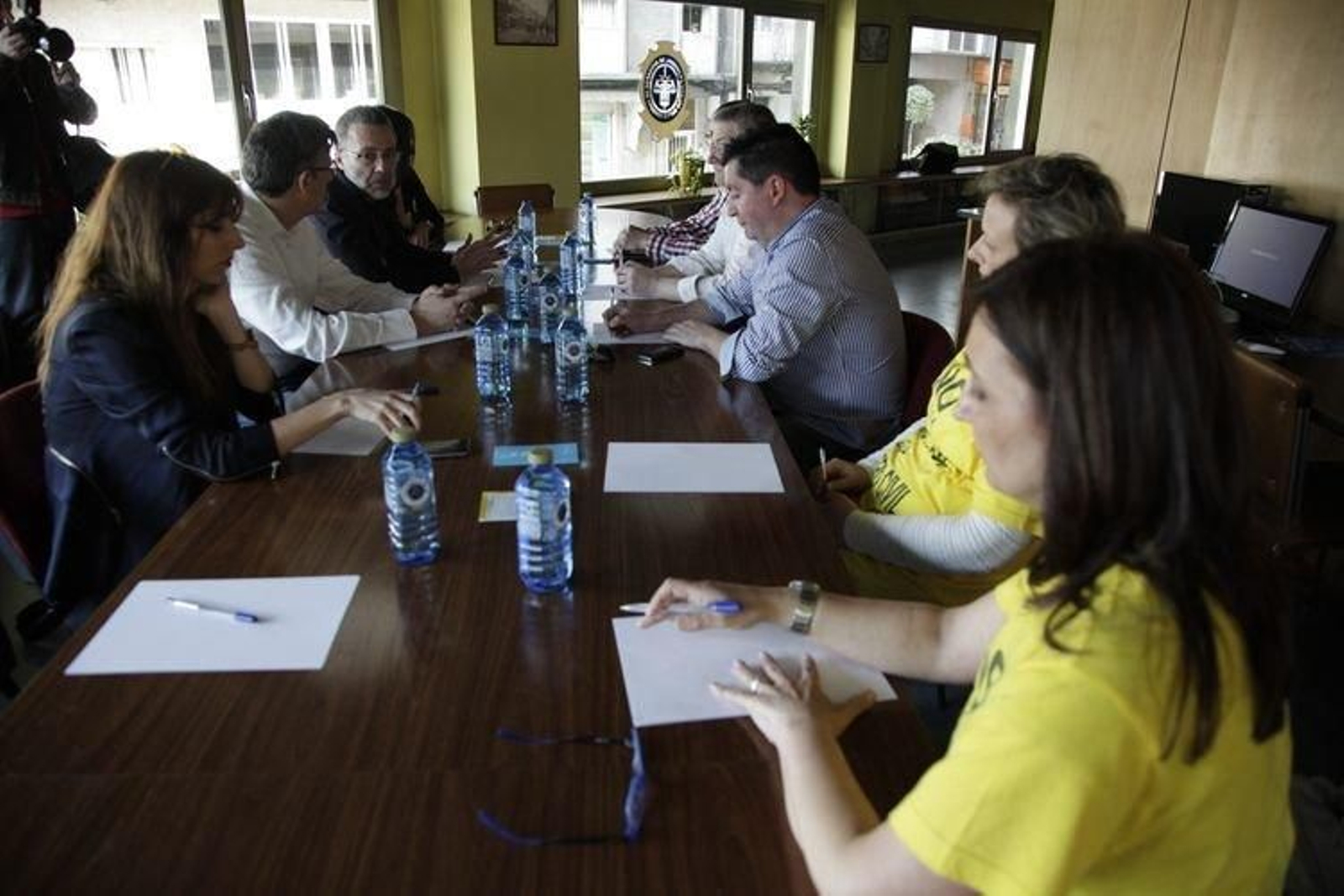 Reunión de las plataformas judiciales, este martes en Ourense. (MIGUEL ÁNGEL)