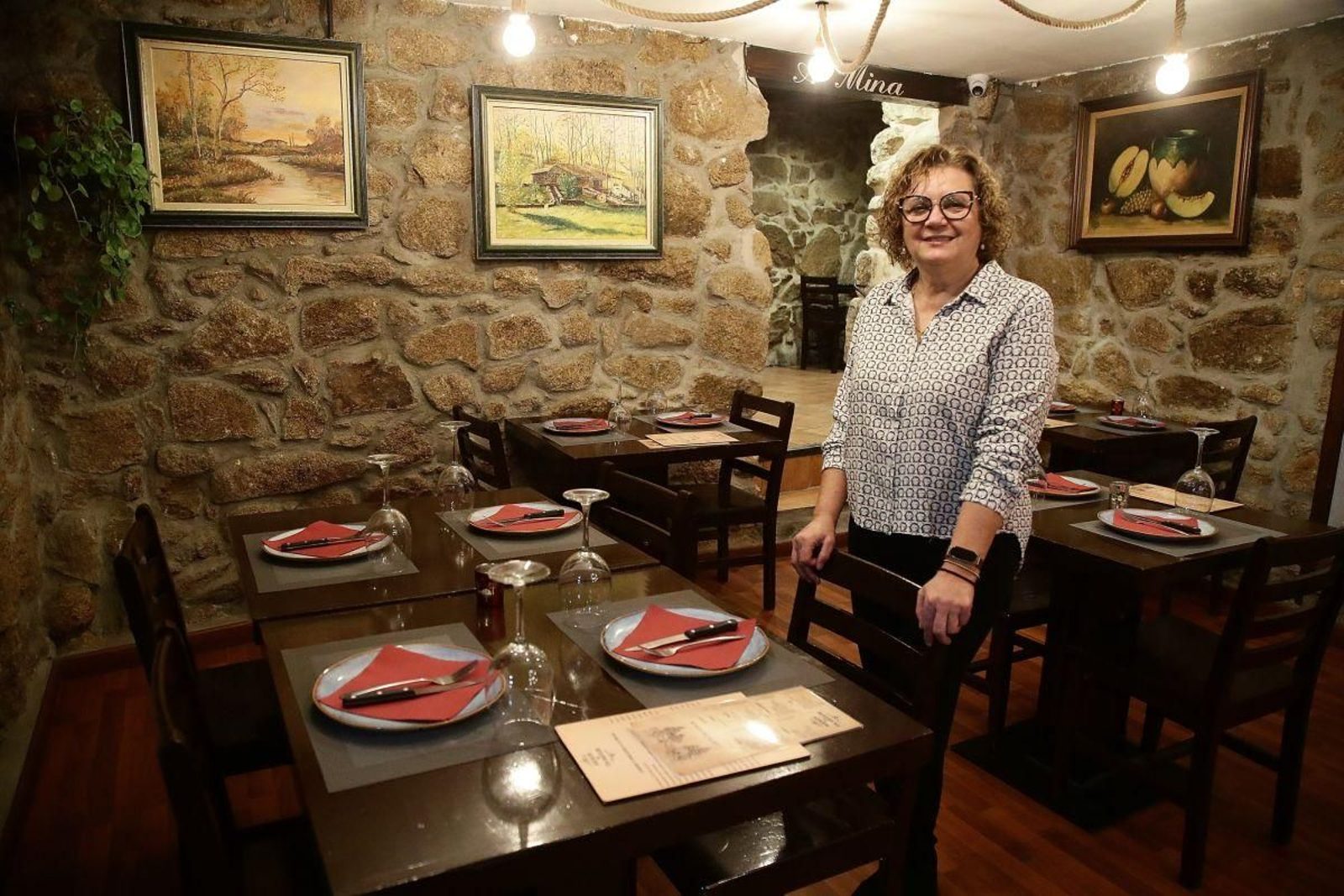 Manuela Borrajo en el Mesón da Tía Matilde, en la carretera de la Lonia.