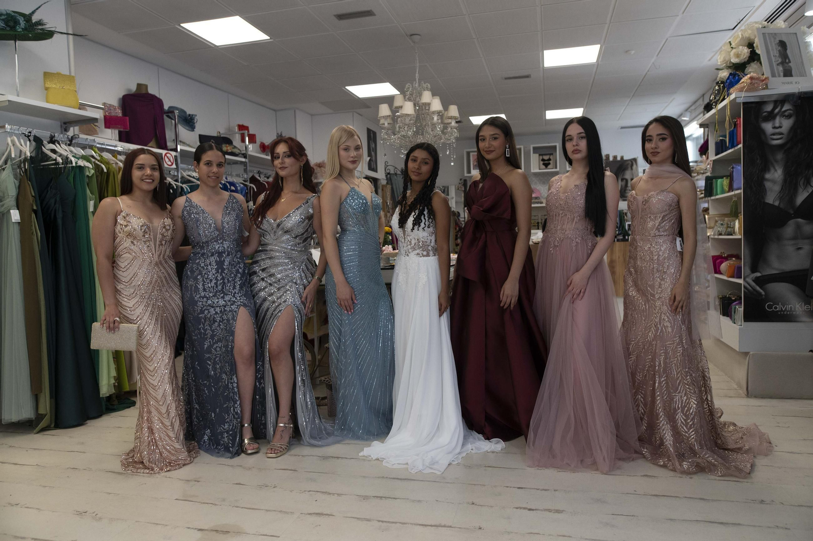 Galería | Ourense sale de compras nocturnas en la Shopping Night