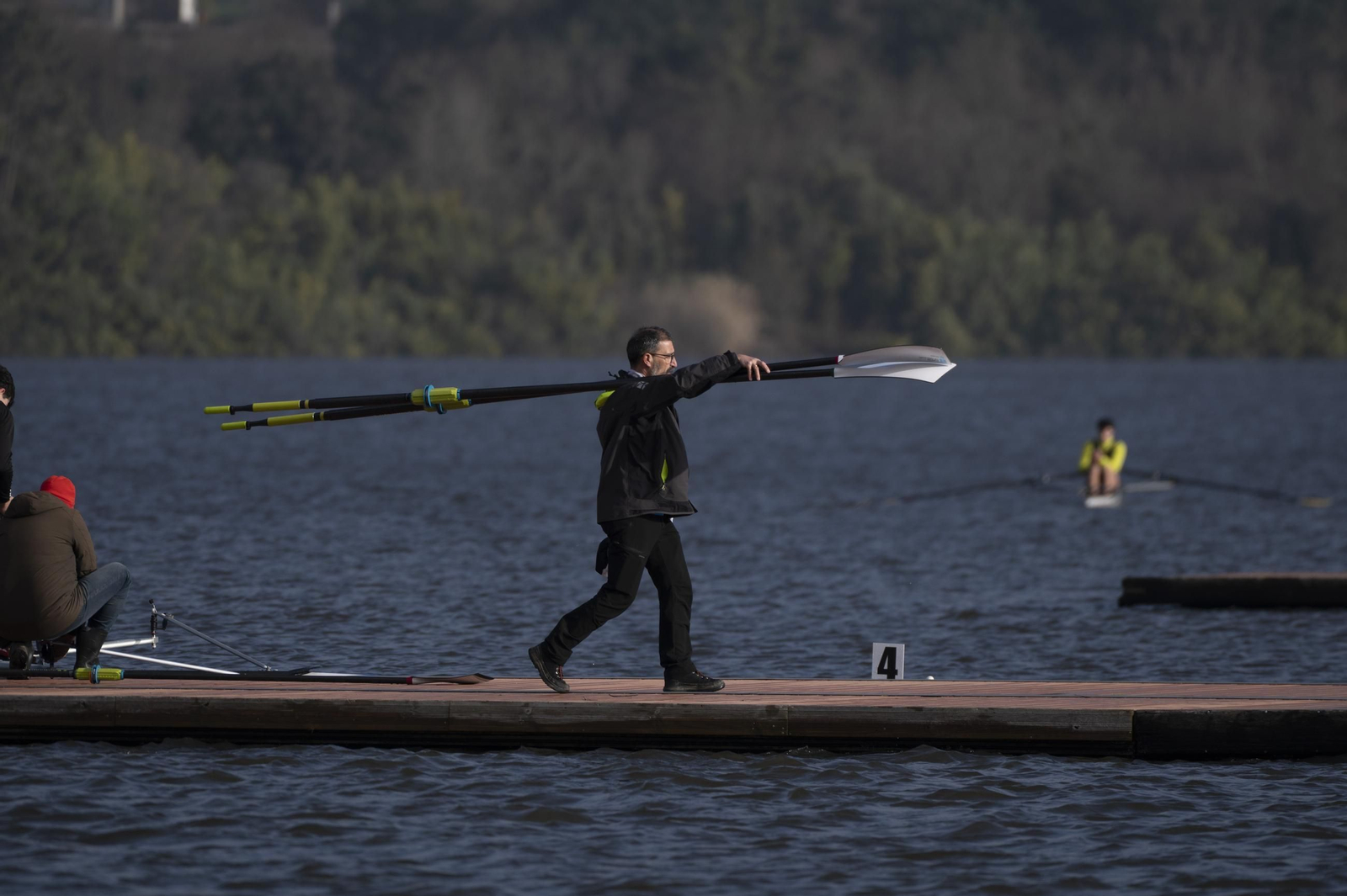 Galería | Castrelo de Miño disfruta con el Campeonato Gallego de Remo de larga distancia