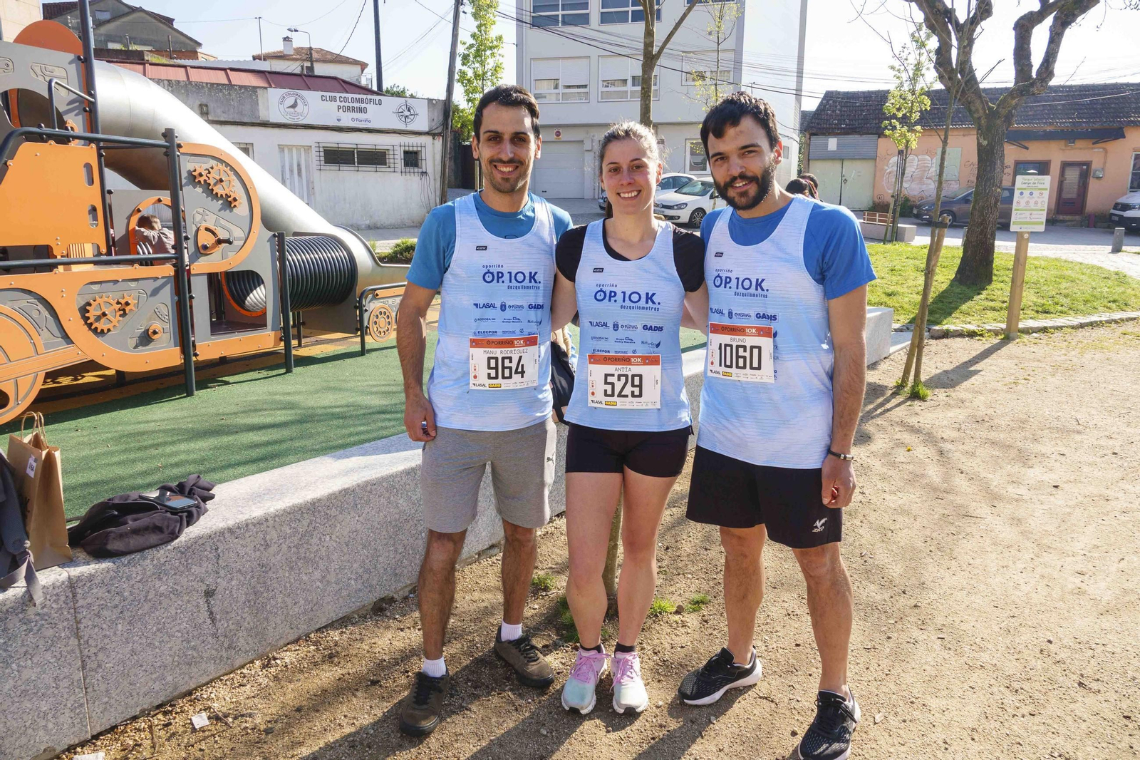 Galería | Pequeños y mayores se divierten en la 10K de Porriño