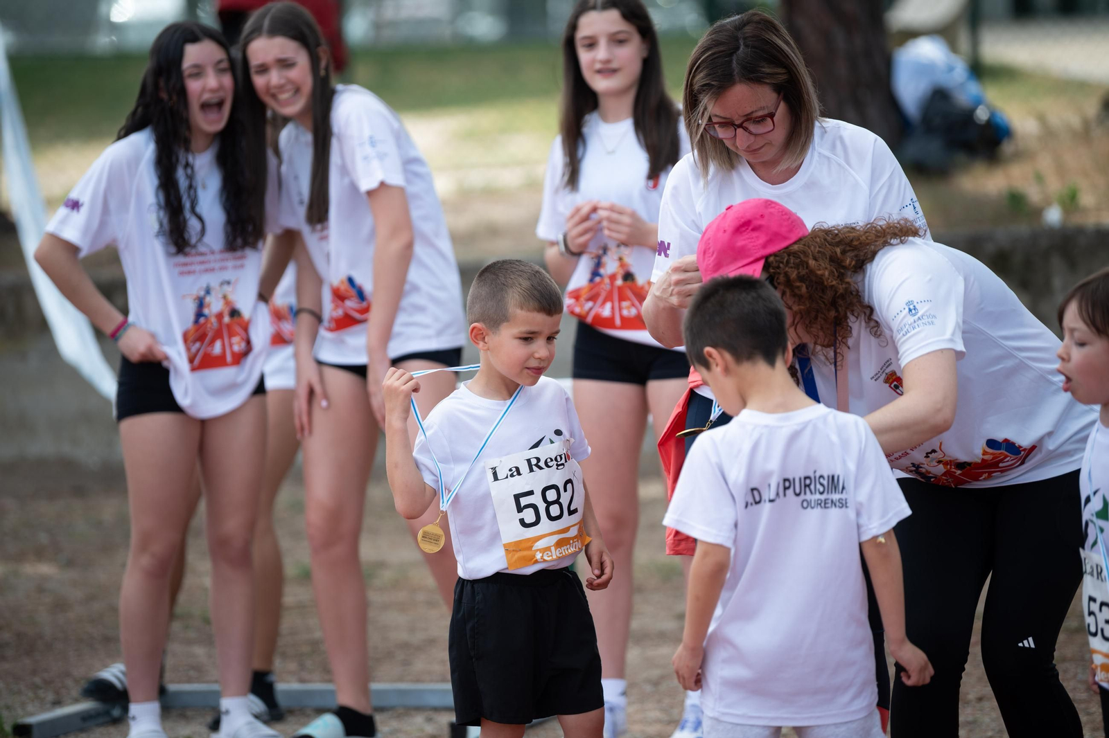 Galería | El atletismo ourensano disfruta en el 1er Trofeo Germán González