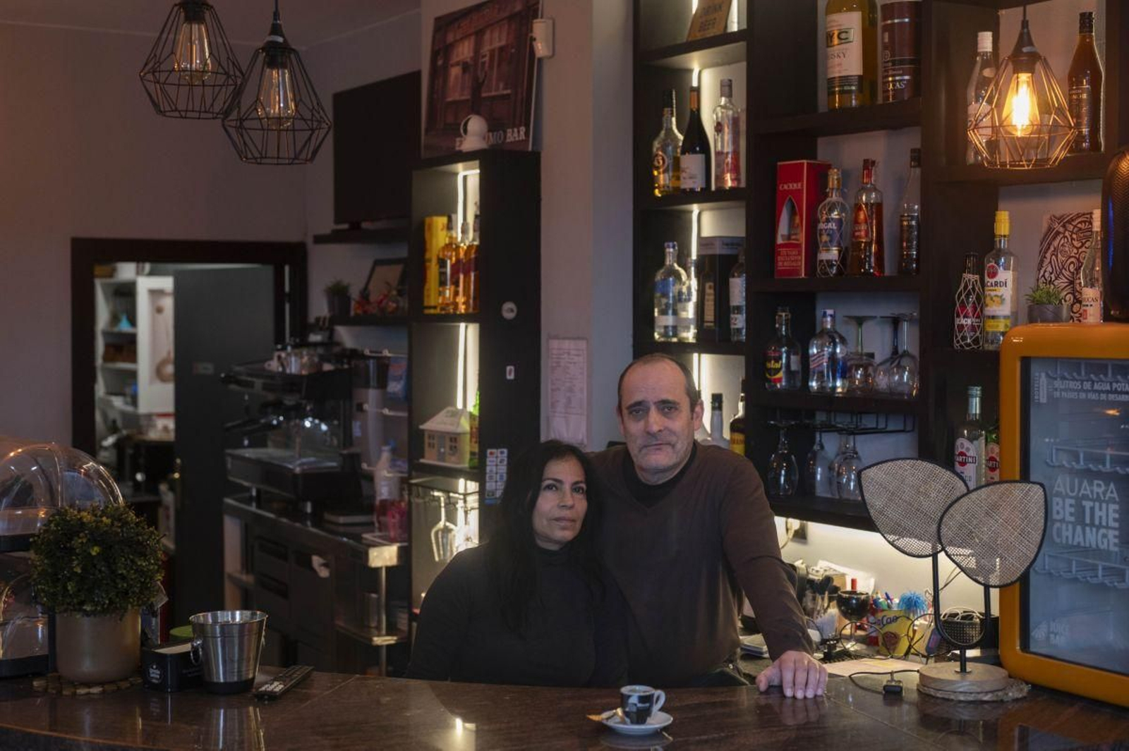 Diana Torres y José Gil en El último café.