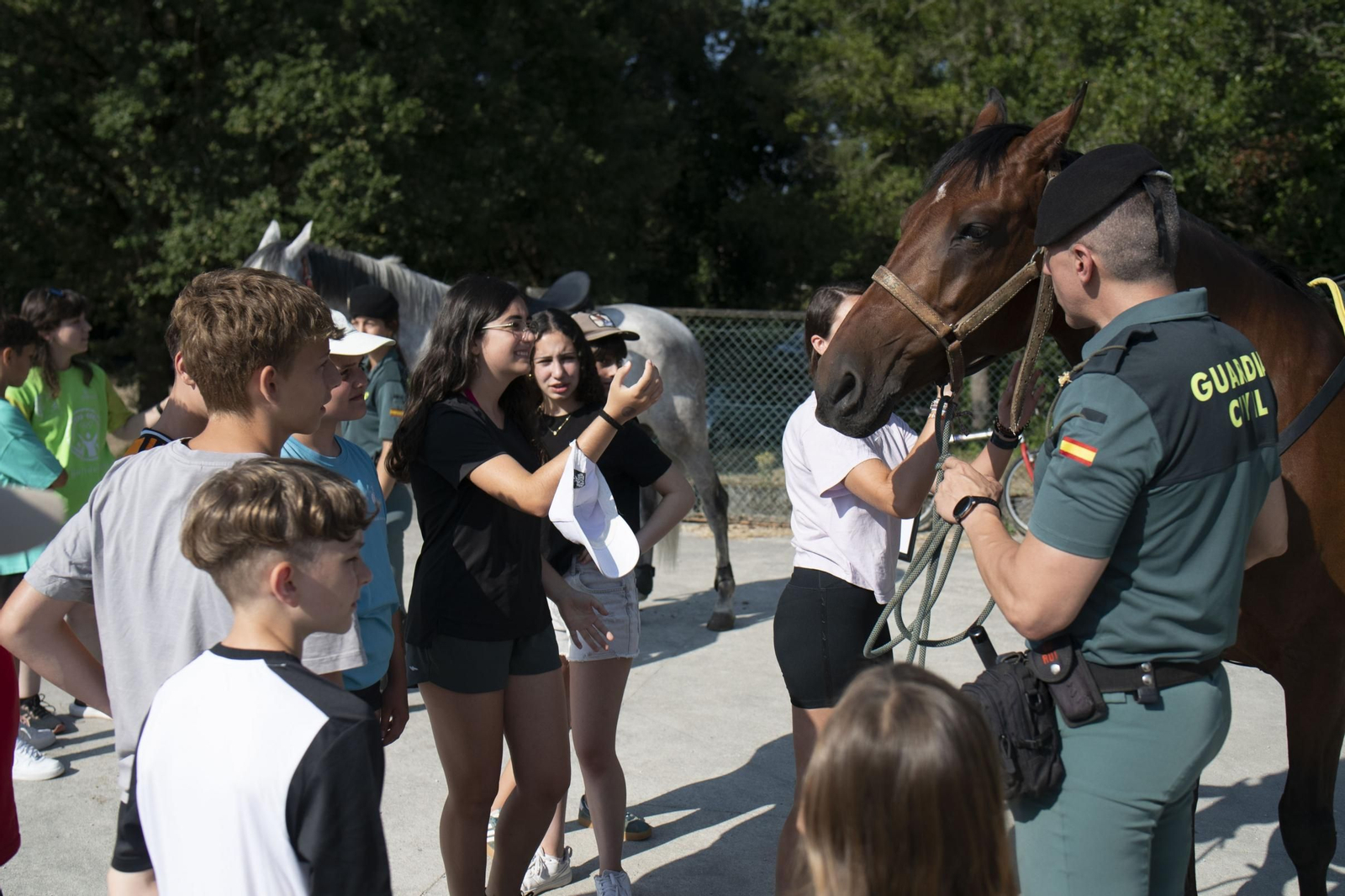 Galería | Los niños toman Ponte Noalla en una gran exhibición de policías, bomberos y Guardia Civil, en fotos