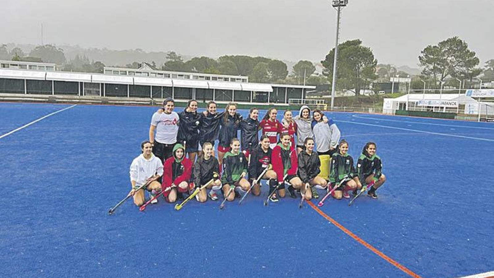 Las integrantes del combinado autonómico sub-18 femenino.