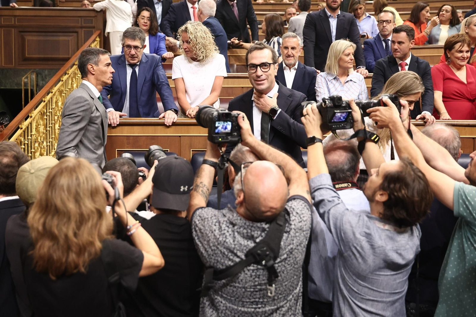 Comparecencia del presidente del Gobierno, Pedro Sánchez, sobre la crisis migratoria en Ceuta y El vicepresidente primero y ministro de Economía, Comercio y Empresa, Carlos Cuerpo.