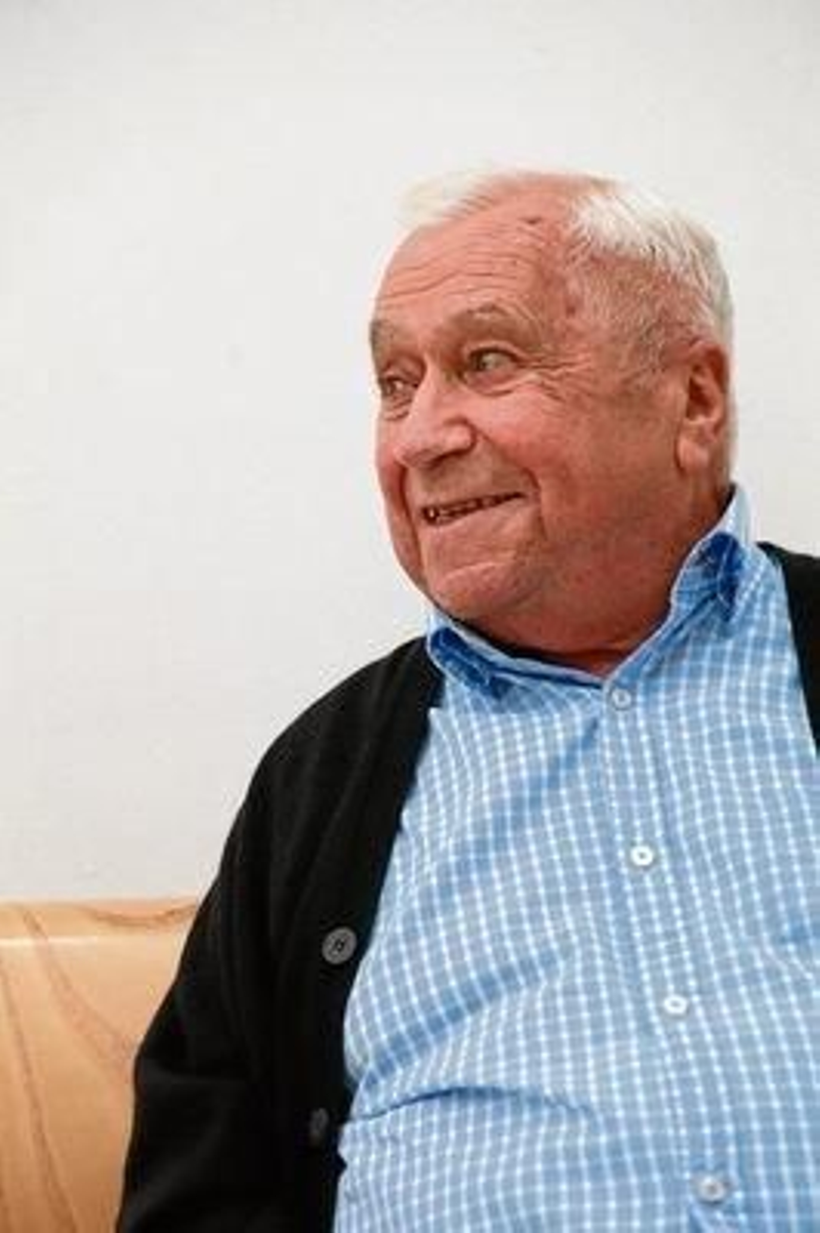 OURENSE 3/07/2018.- Fotos entrevsita para La Remista a José Manuel Fernández Anguiano. José Paz