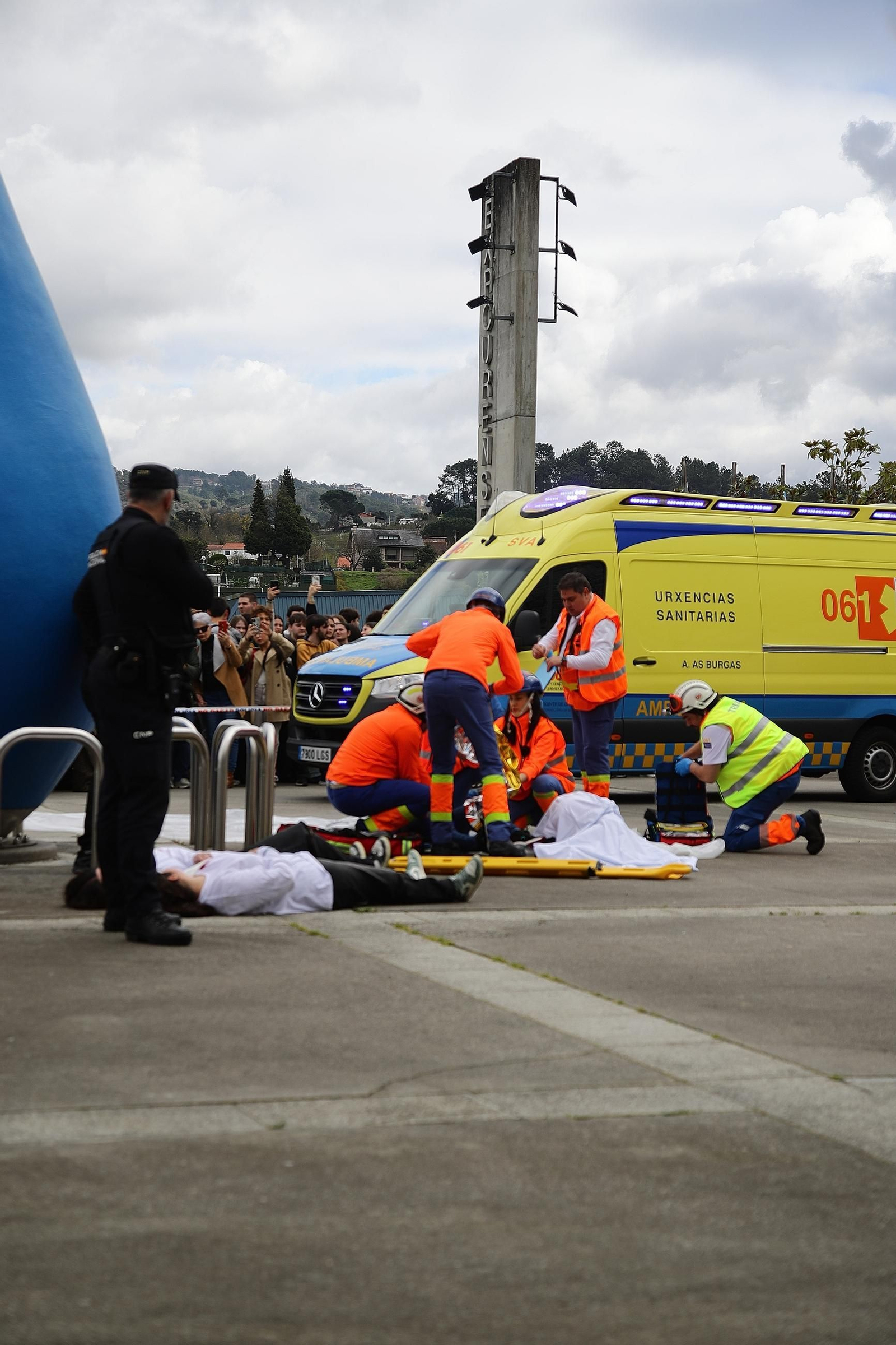 Galería | Previsel transforma Expourense en un parque de prevención y seguridad