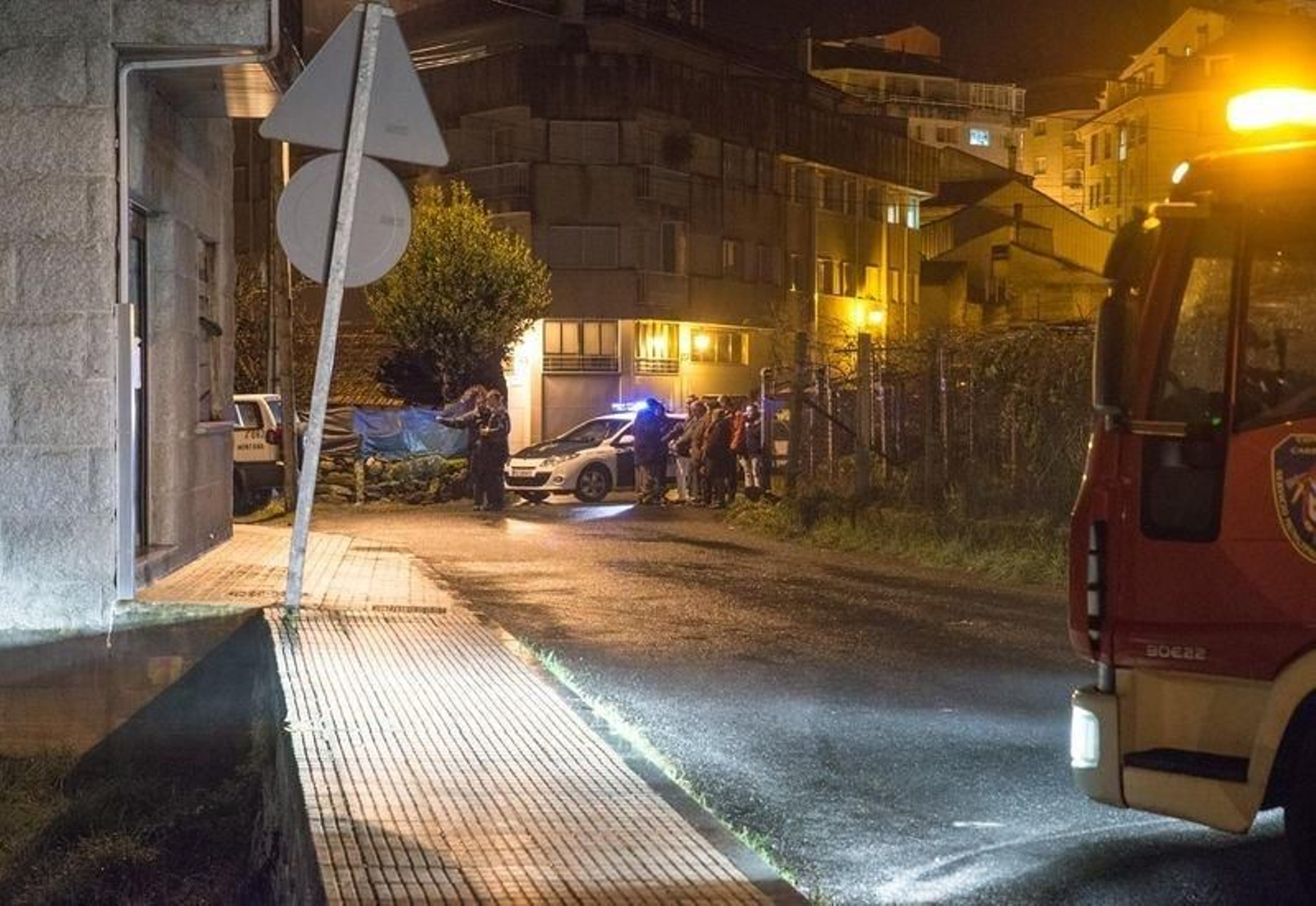 Las imágenes del escenario del crimen machista de O Carballiño 14
