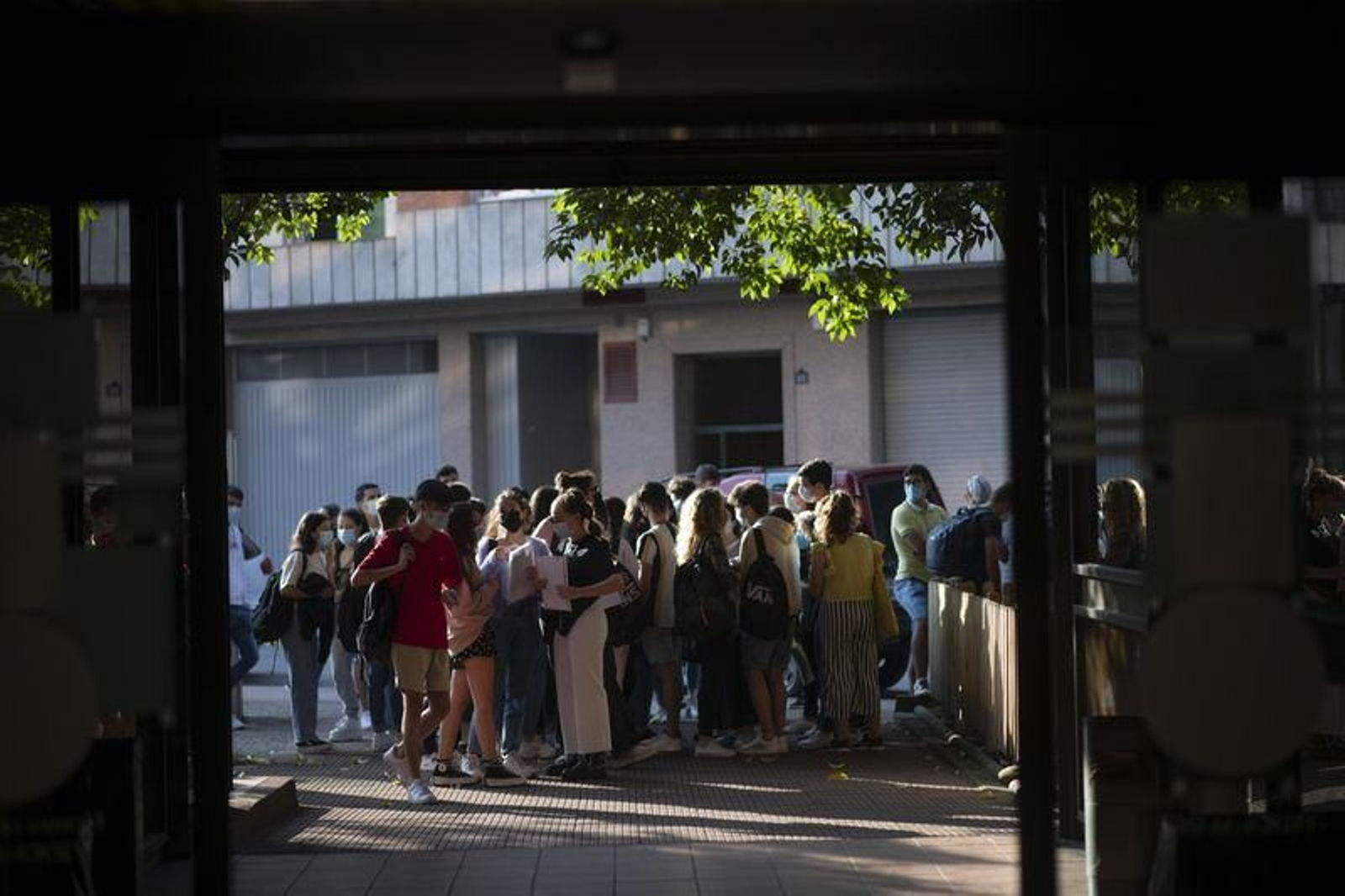 Estudiantes en el Campus de Ourense // FOTO: XESÚS FARIÑAS
