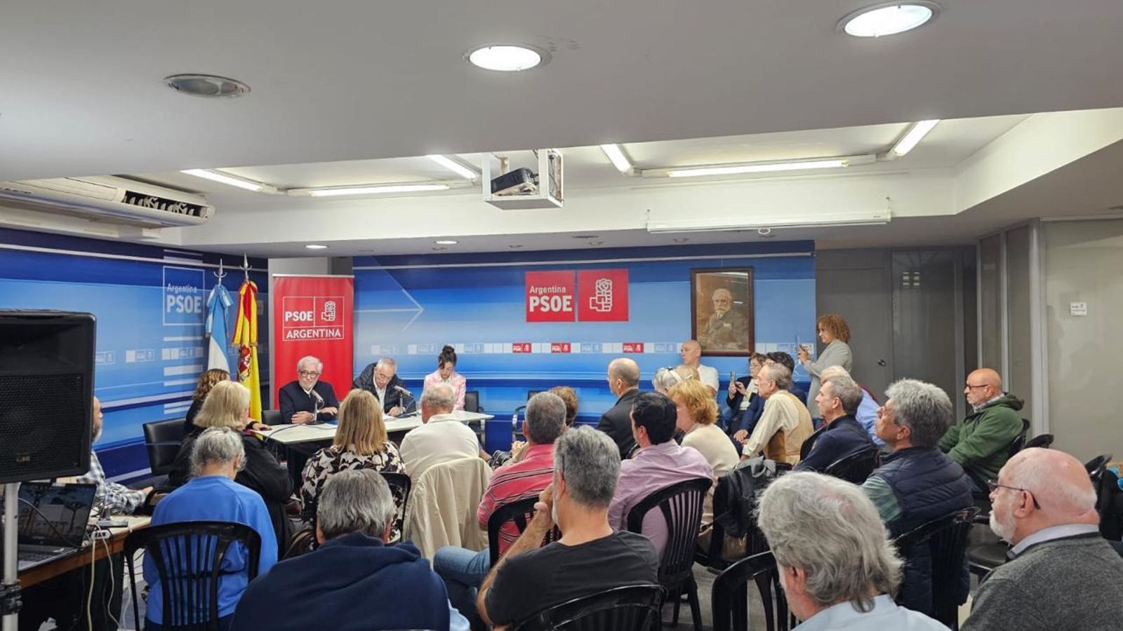 Mogo durante su intervención en la agrupación socialista porteña|PA