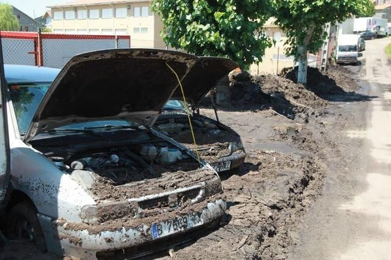 XUNQUEIRA DE ESPADAÑEDO 8/07/2018.-Daños tras la tormenta del sábado en Xunqueira de Espadañedo. José Paz