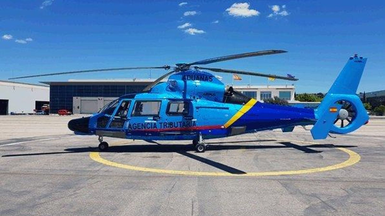 Fuente: Agencia Tributaria. Helicóptero de la Agencia Tributaria