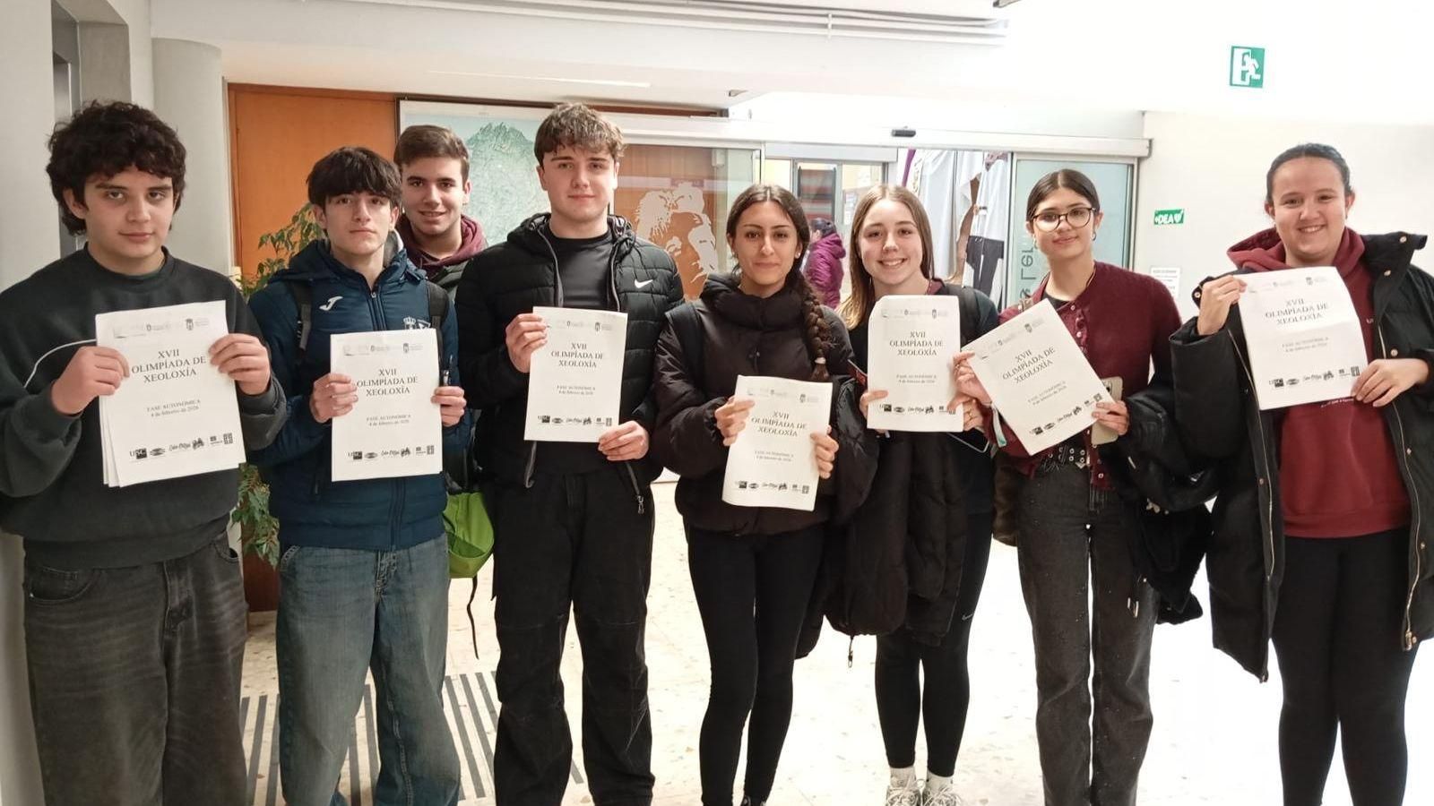 Alumnos verinenses premiados en Geología.