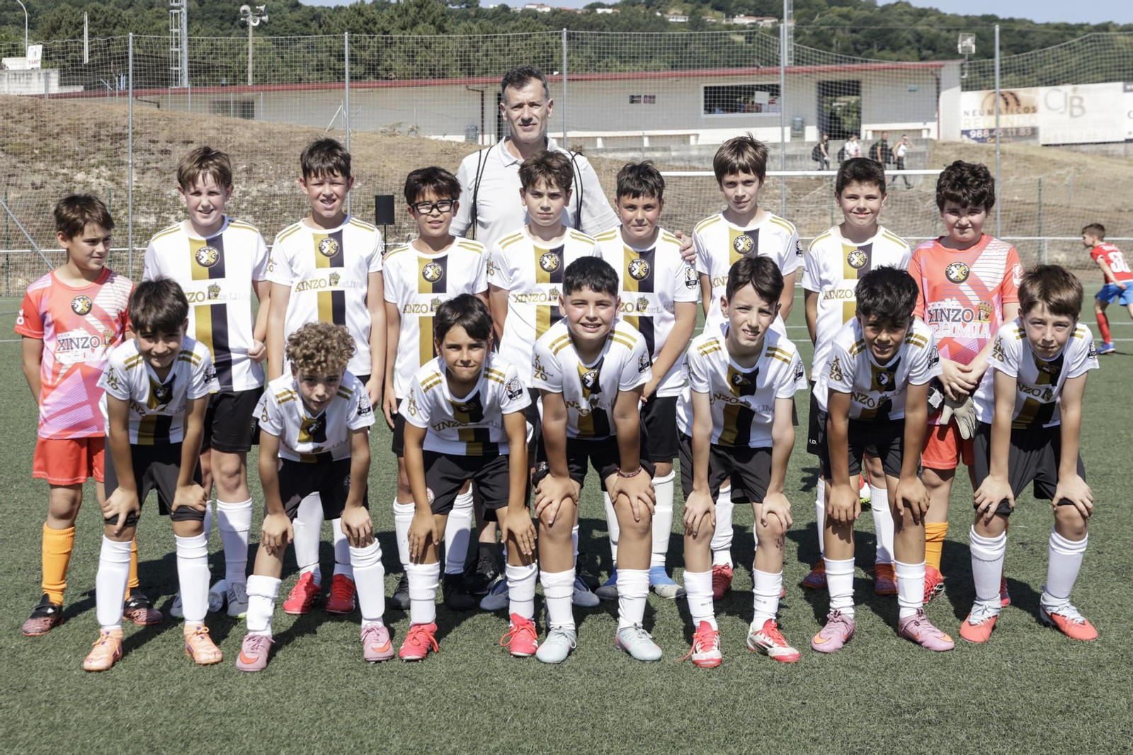 Los pequeños vibraron en San Rosendo con el Trofeo de fútbol Concello de Celanova