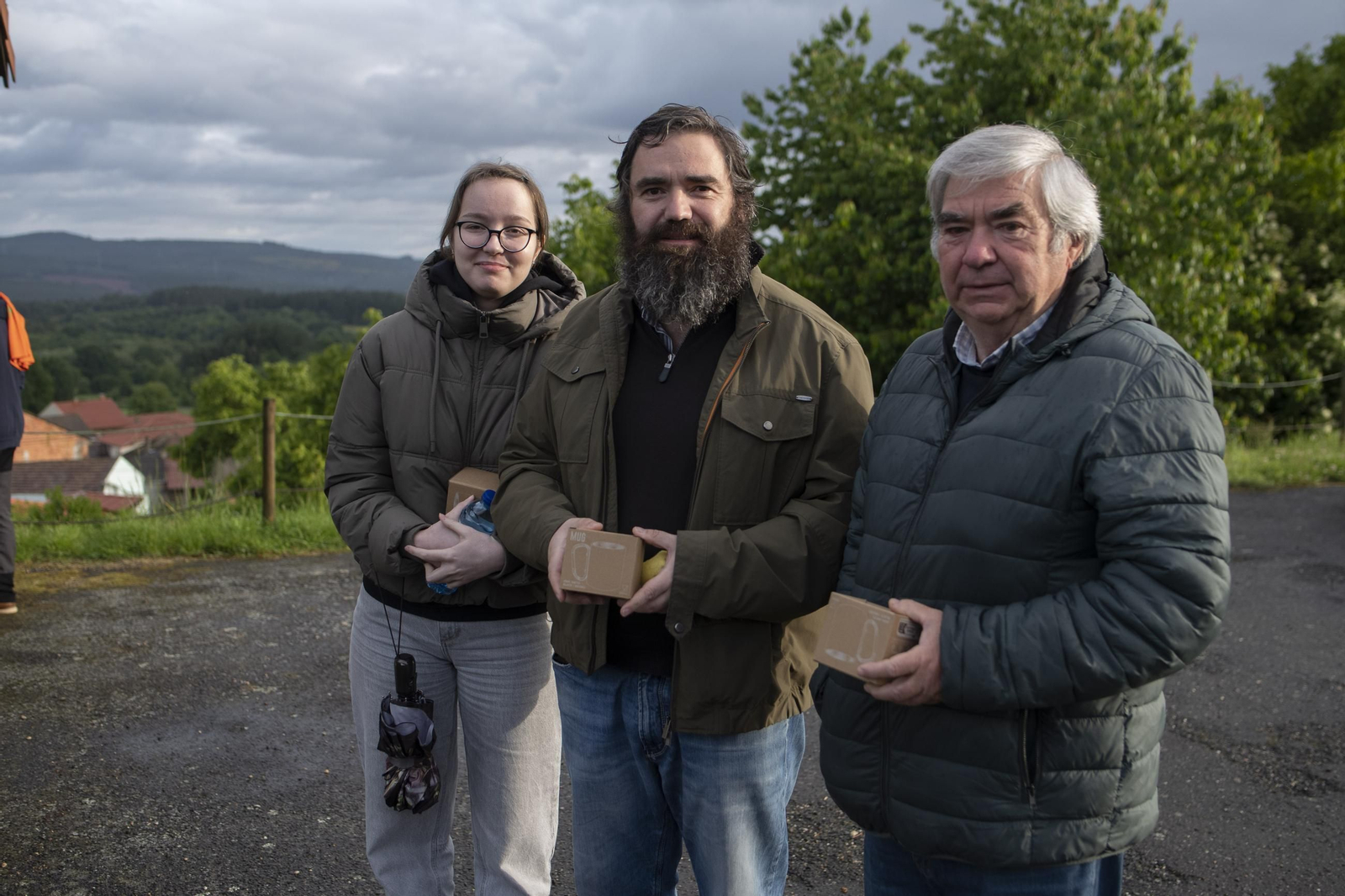 Galería | Un centenar de peregrinos completan el camino entre A Merca y Ourense pidiendo su reconocimiento Xacobeo