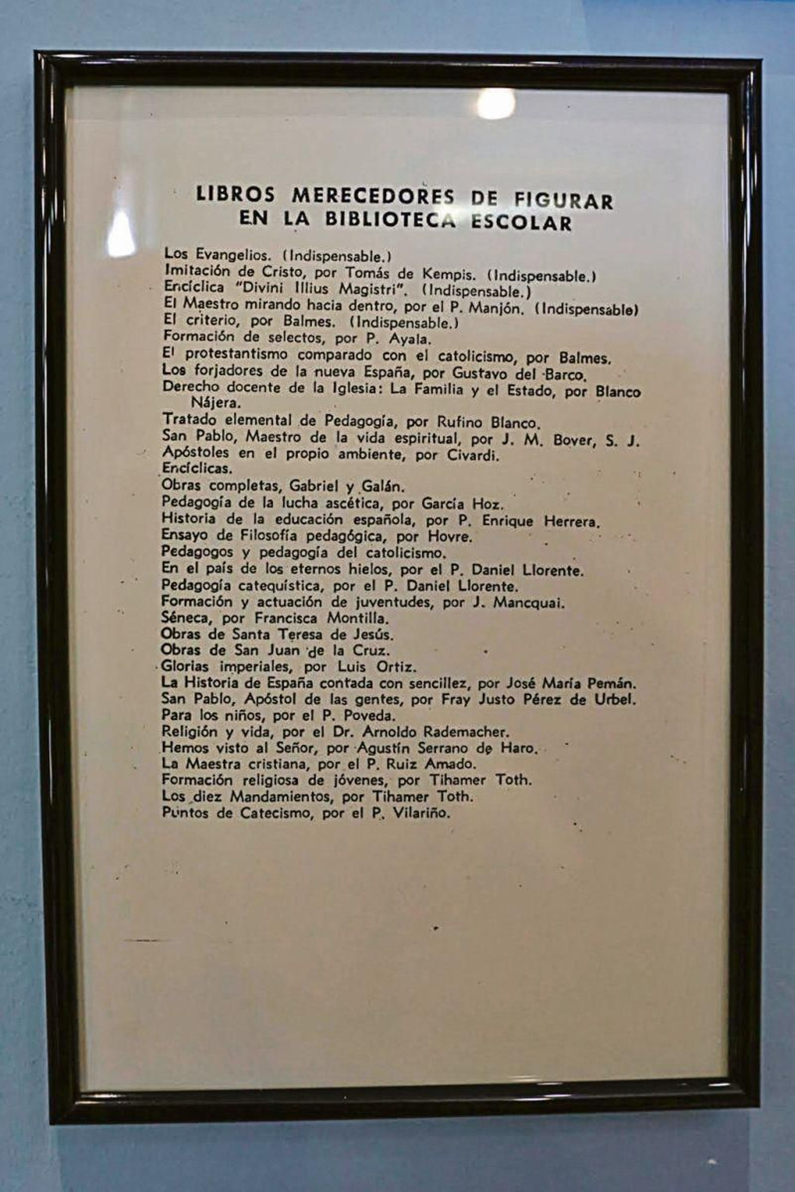 Lo de recomendar libros a los escolares fue, y sigue siendo, una tentación de los que gobiernan.