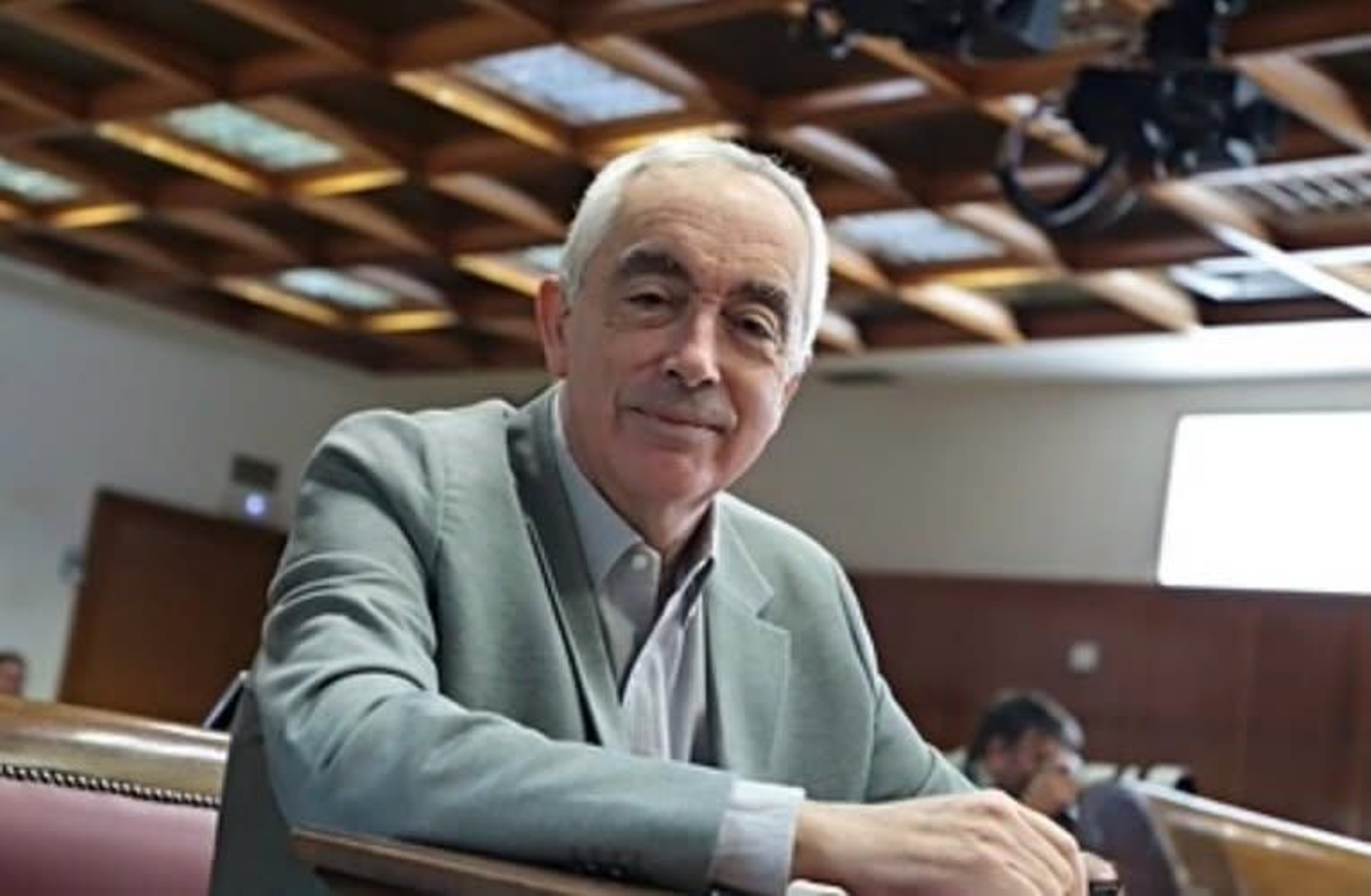 El senador César Mogo