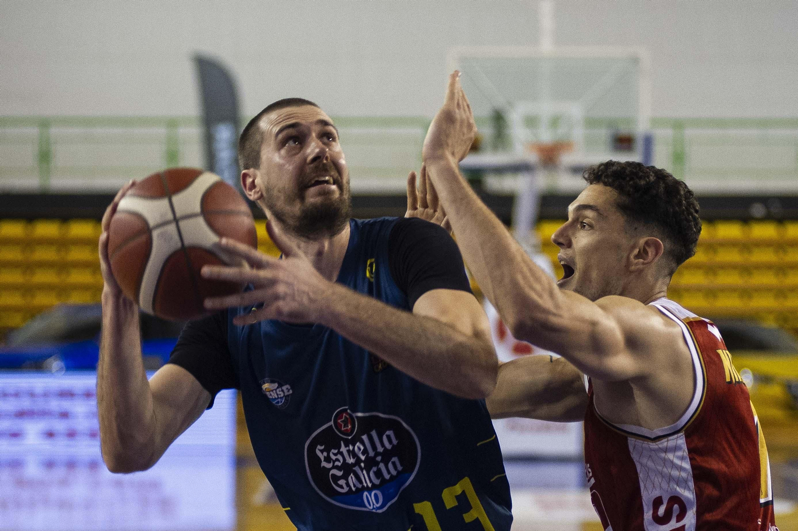 Baloncesto en el Pazo Paco Paz COB-Murcia
