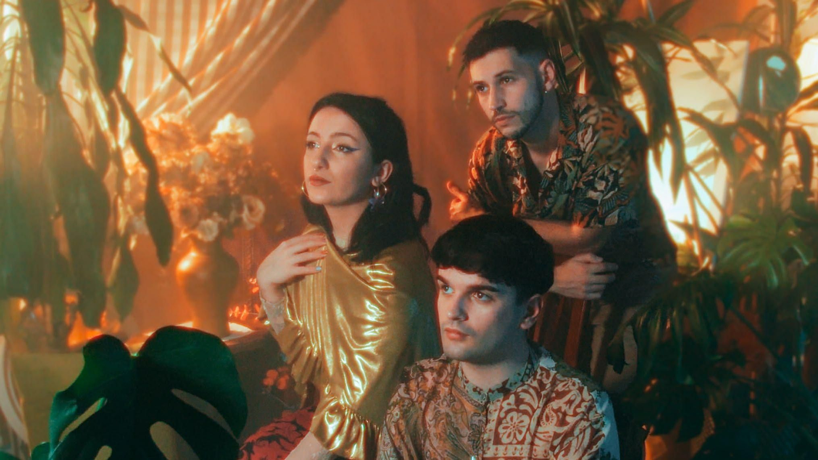 Adriana Cores, Héctor Rodríguez e Iván Barral son Lontreira.