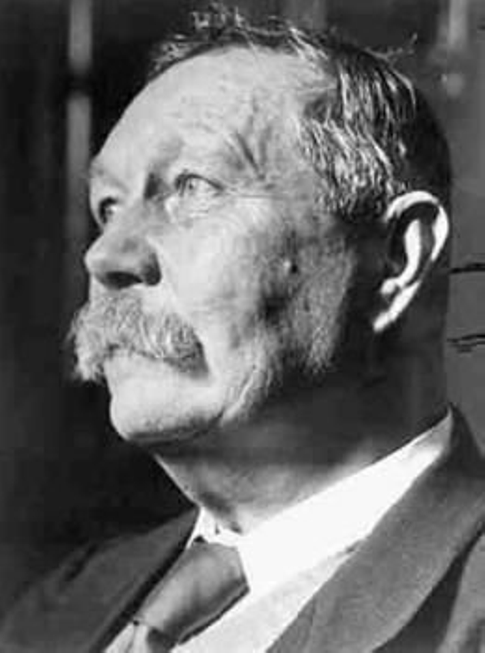 Arthur Conan Doyle