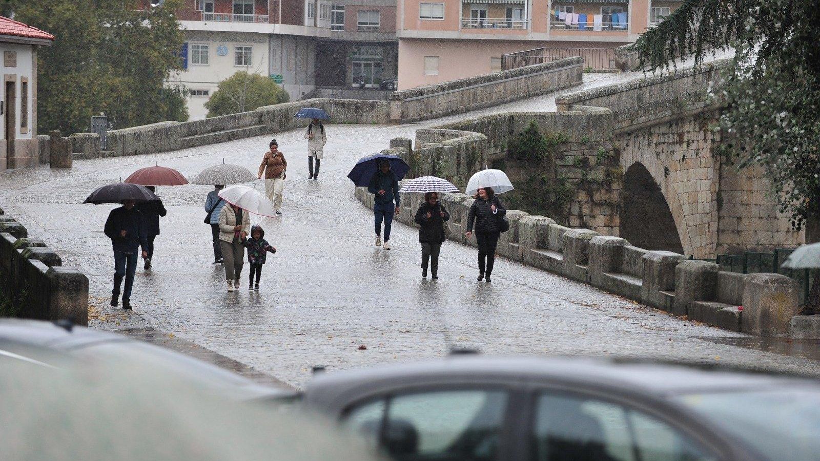 Lluvia en Ourense este martes (Foto: Miguel Ángel).