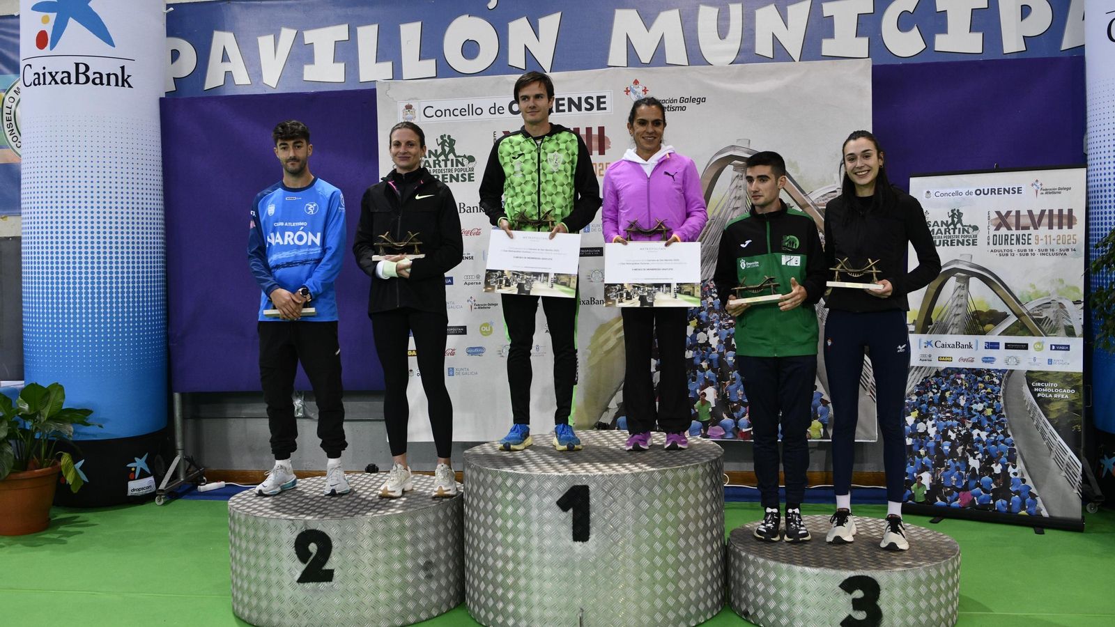 Galería | Ourense disfruta un año más de la Carrera de San Martiño