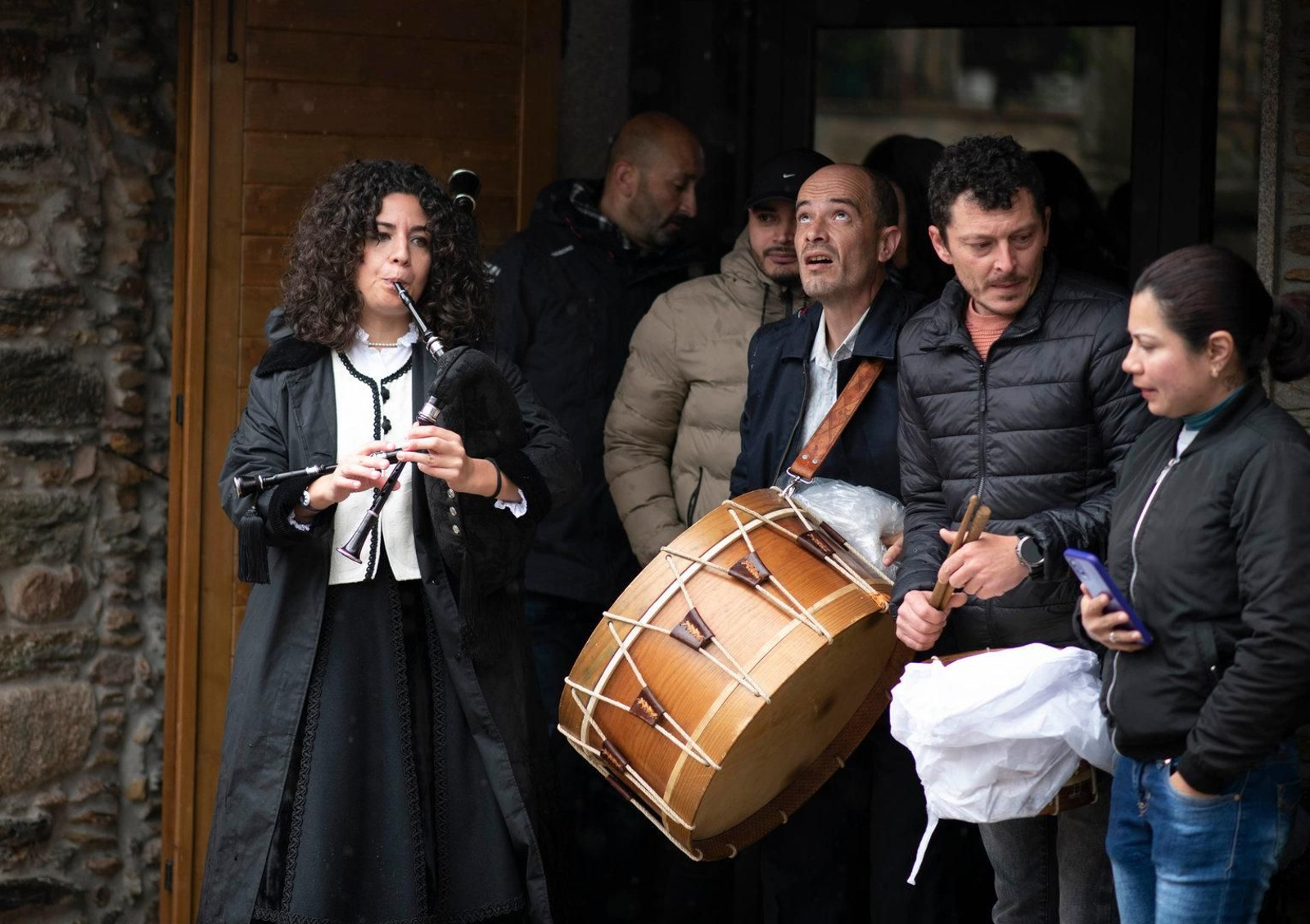 Miembros del grupo de gaitas.