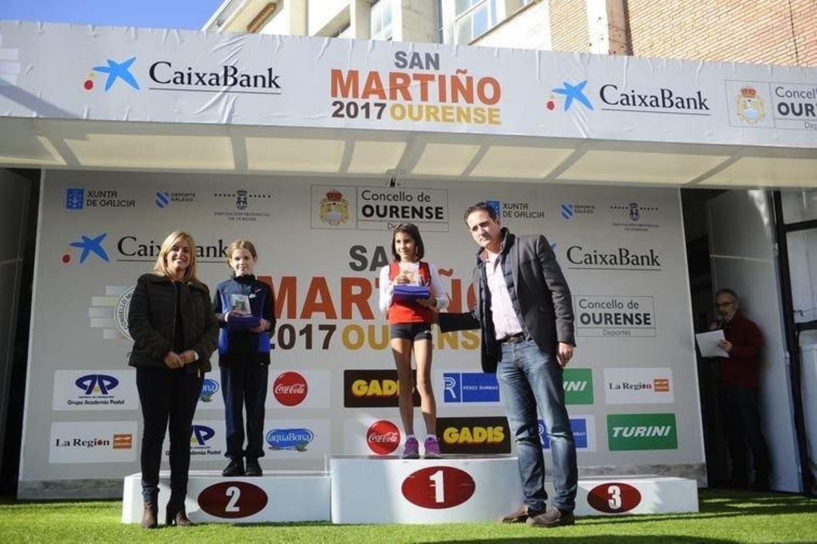 SUB 12 FEMENINA/ Natalia Argibay e Iria Solera.