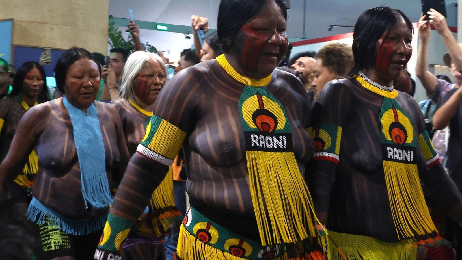 Indígenas brasileños en la COP30