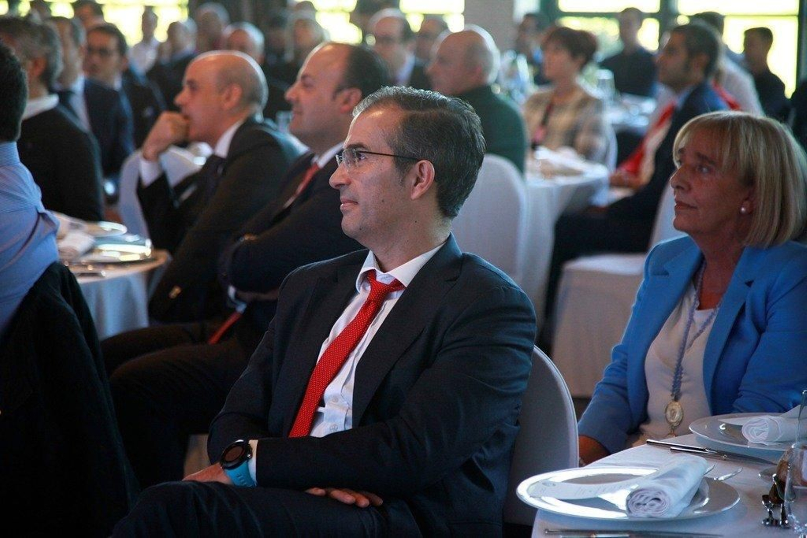 Karel de Beule, en el Foro La Región - 43