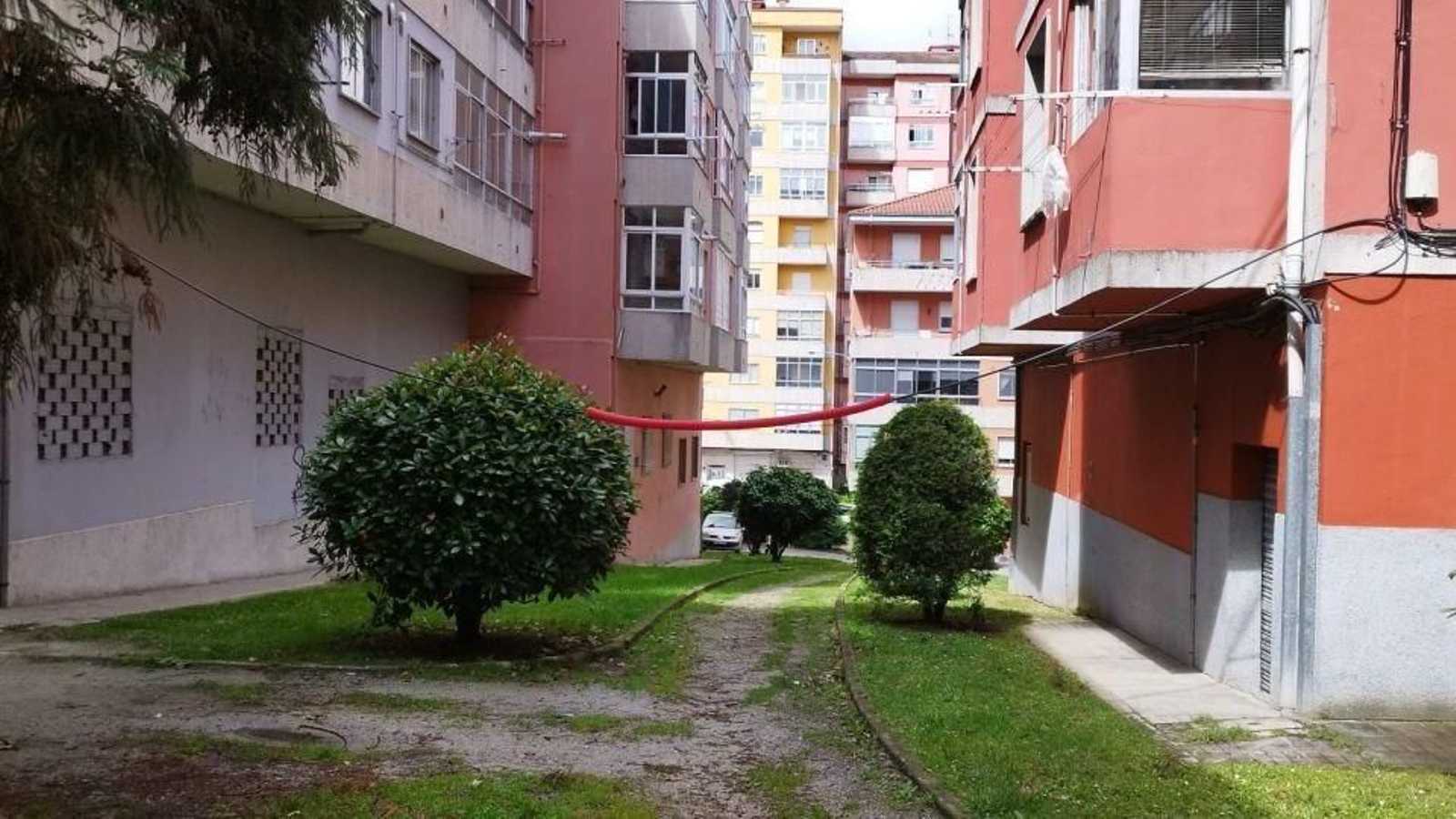 Cable a una altura poco adecuada