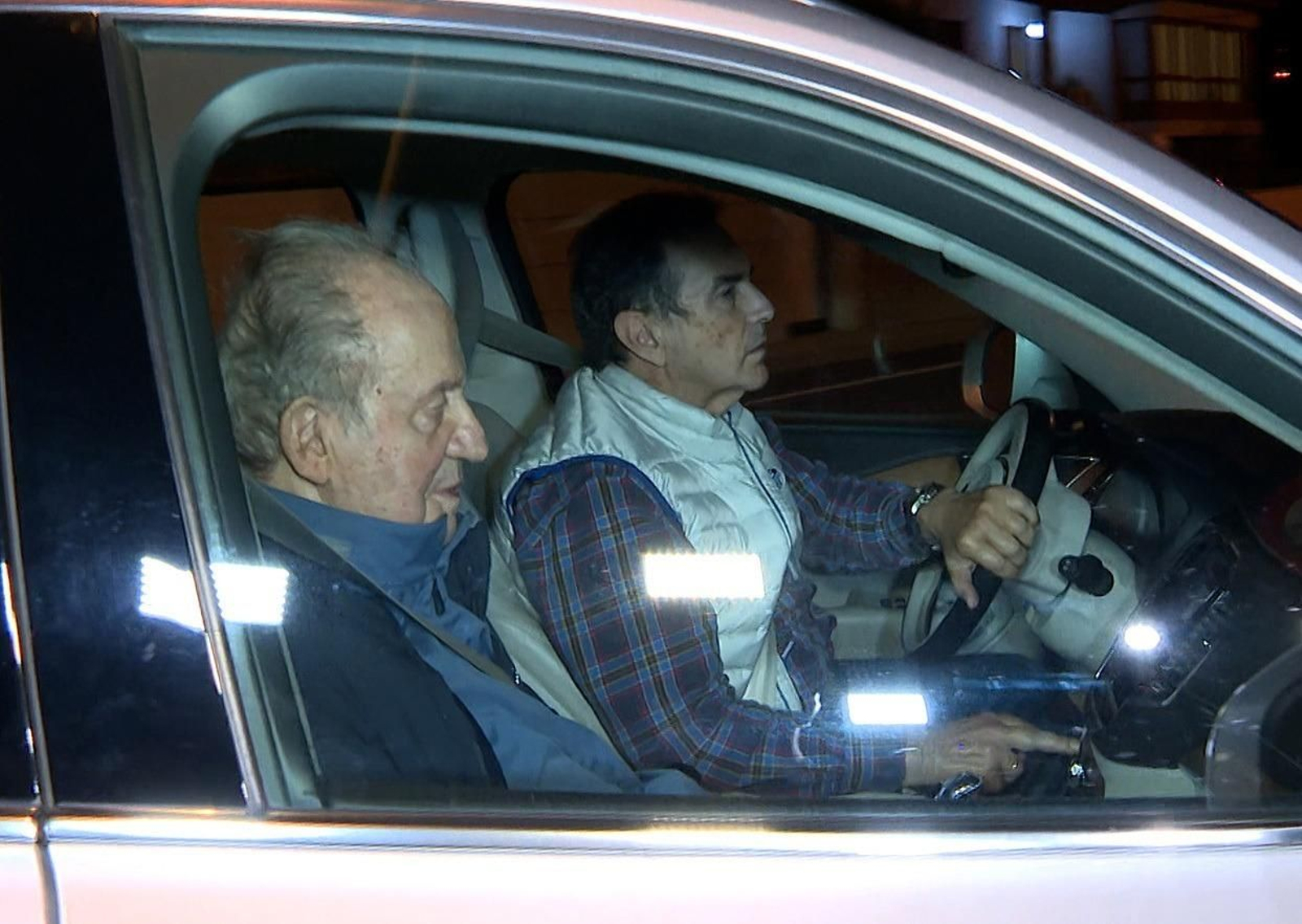 Juan Carlos I junto a su amigo Pedro Campos