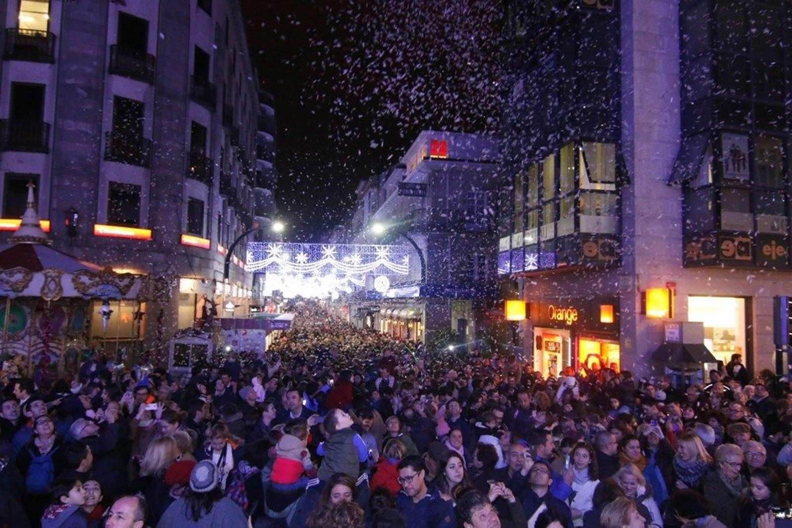 Encendido de las luces de Navidad Foto JV Landín 080