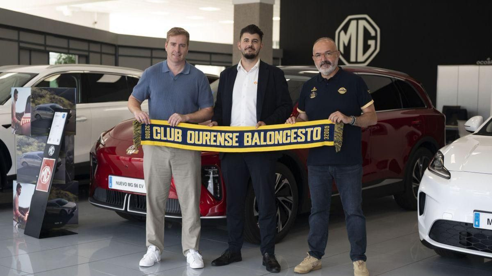 El COB une sus fuerzas con Blendio-MG, que se convierte en el proveedor oficial de vehículos para las dos próximas temporadas, más una tercera opcional. El acuerdo se oficializó en el concesionario de la marca, con la presencia de Diego Regueira, presidente cobista, Moncho López, entrenador, y Marc Andrés Fernández, jefe de ventas en Blendio. Este último señaló que “estamos muy orgullosos de acompañar al COB en este camino”. Por su parte, el mandatario del club ourensano destacó que “necesitamos empresas e marcas que aposten por establecerse na nosa provincia e que vexan no COB un escaparate para seguir medrando. Agardamos que outras anímense”.