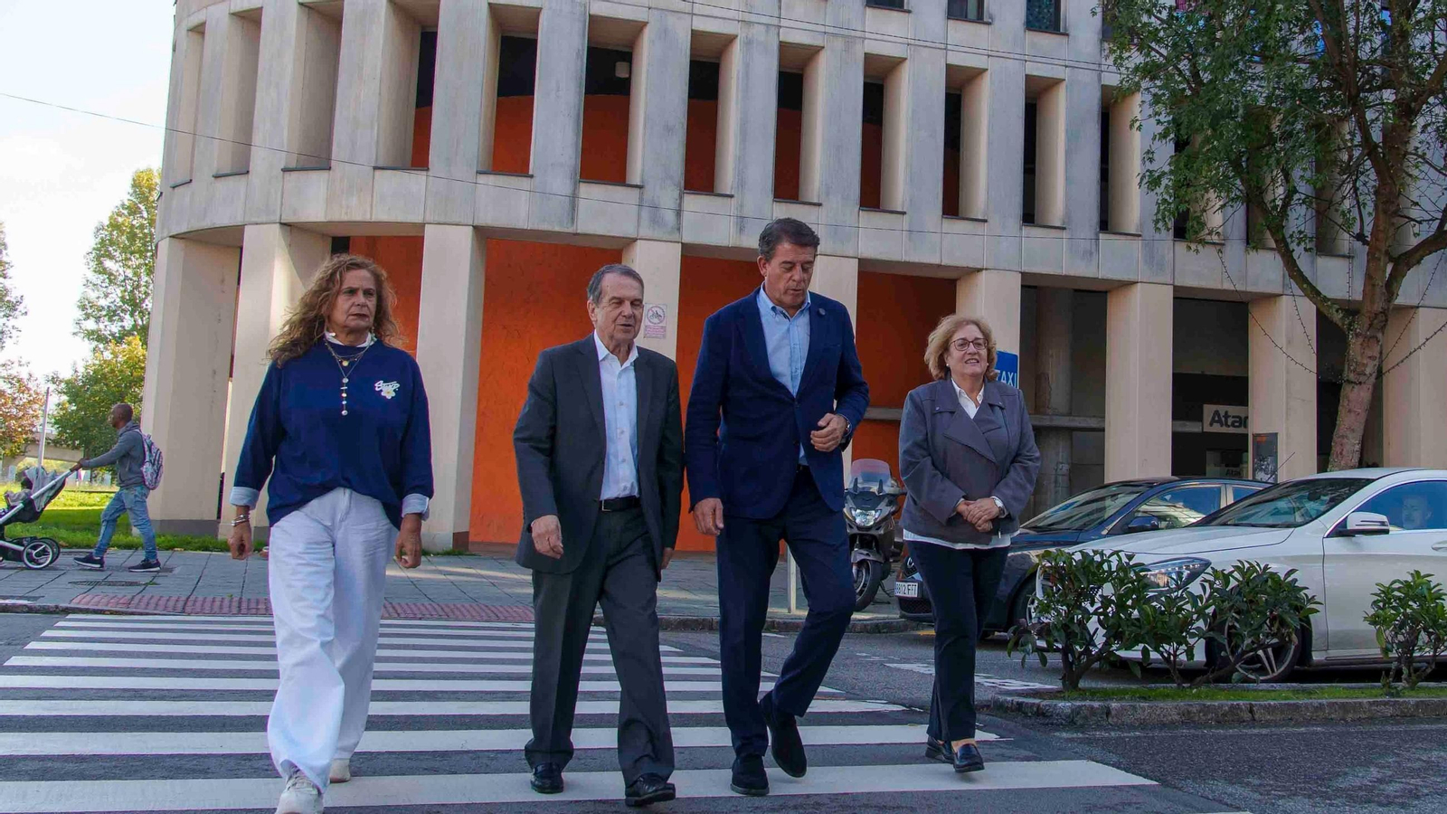 Caballero y Besteiro, entre Silva y Alonso, este viernes en Navia.