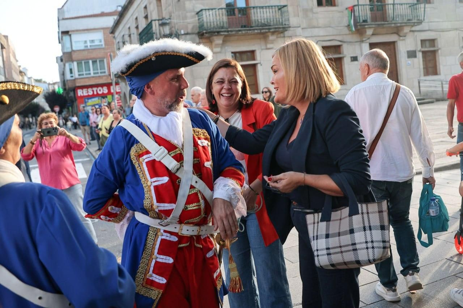Galería | Redondela se echa a la calle para dar comienzo a la Batalla de Rande