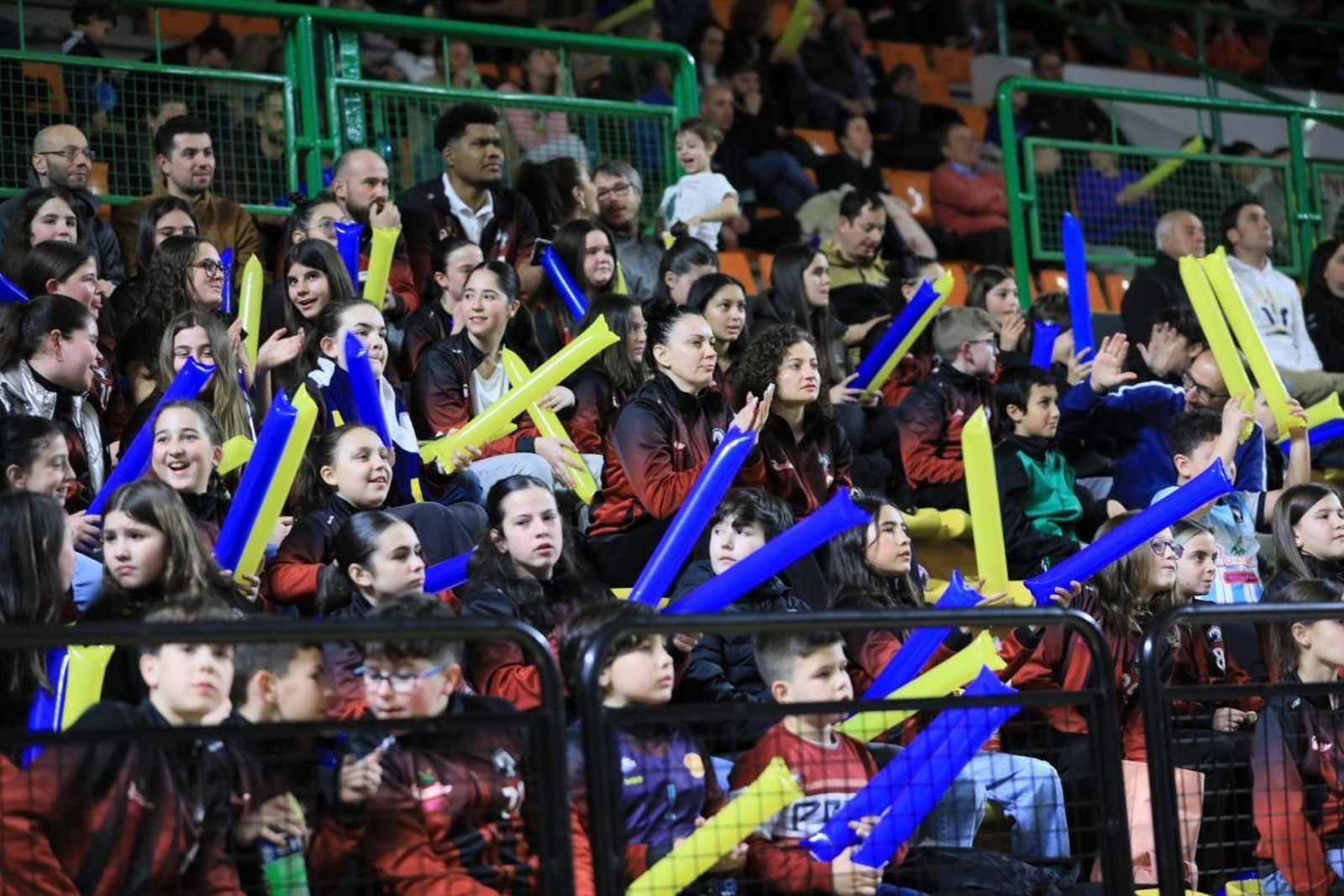 El cobismo no falla.