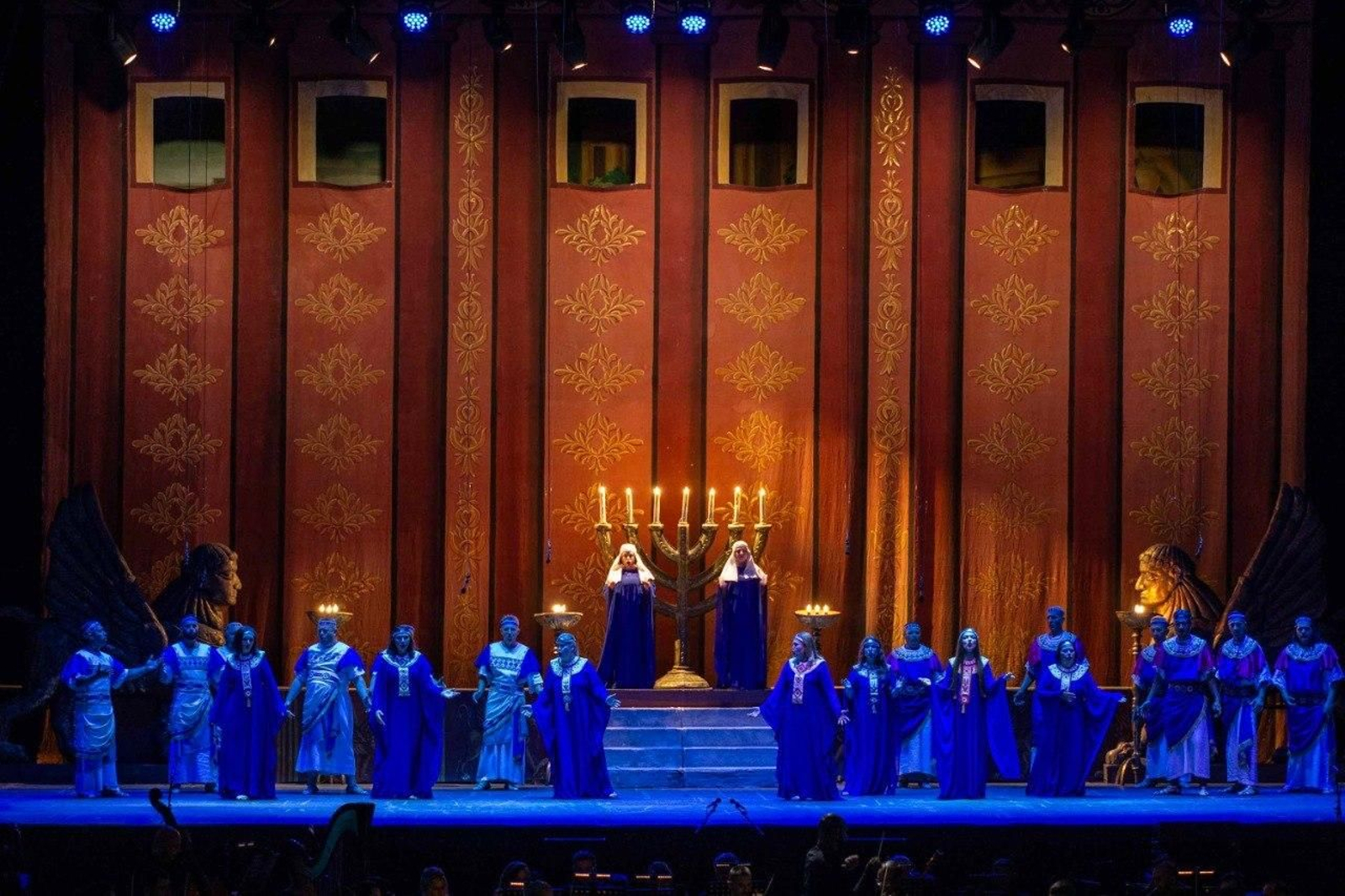 Galería | Castrelos se viste de gala para la ópera 'Nabucco'