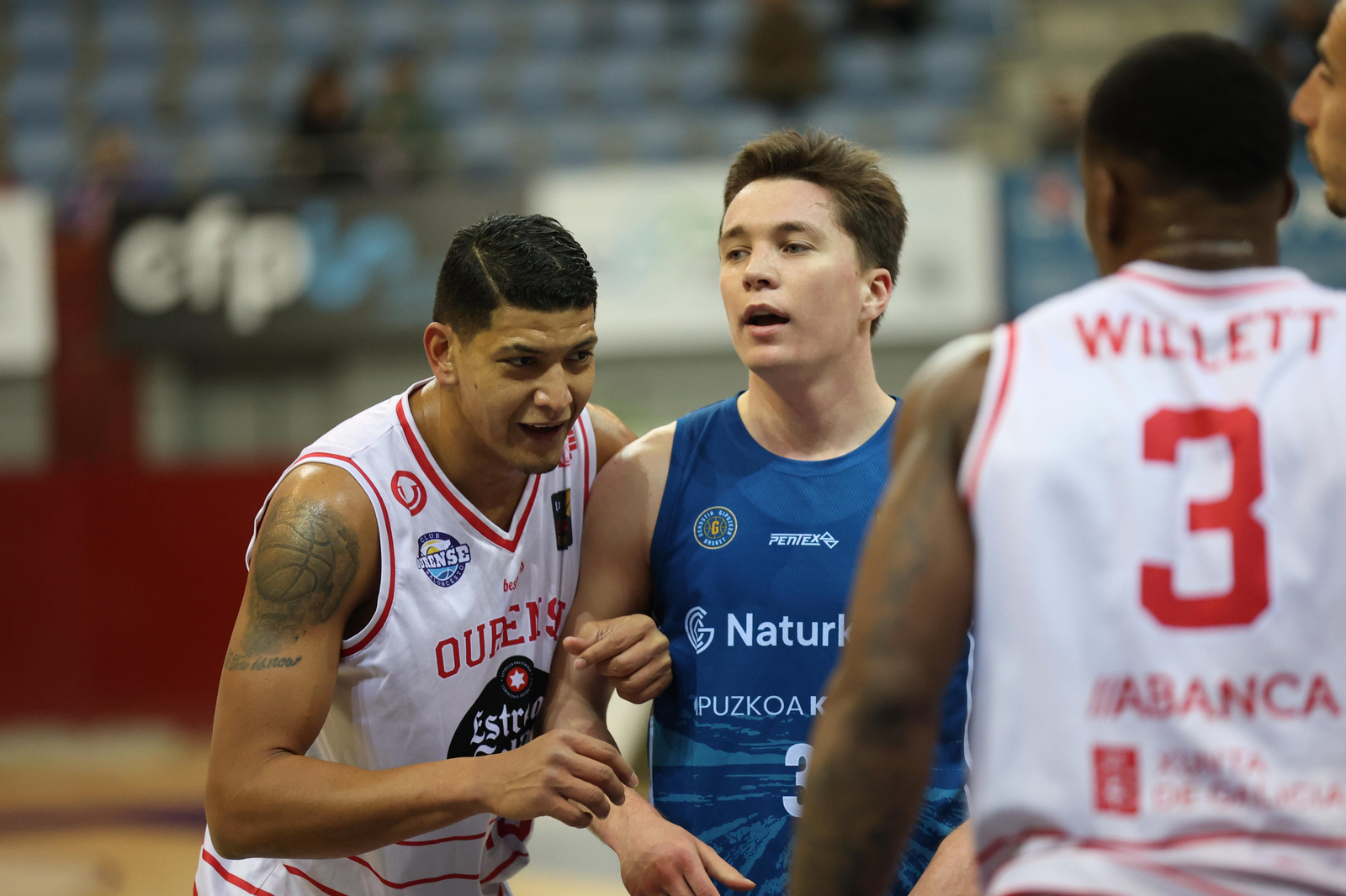 Un instante del encuentro del COB y el Gipuzkoa. GUIPUZKOA.