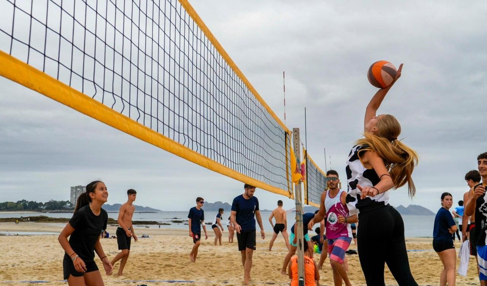 Galería | Dos días de vóley playa en Samil con Atlántico
