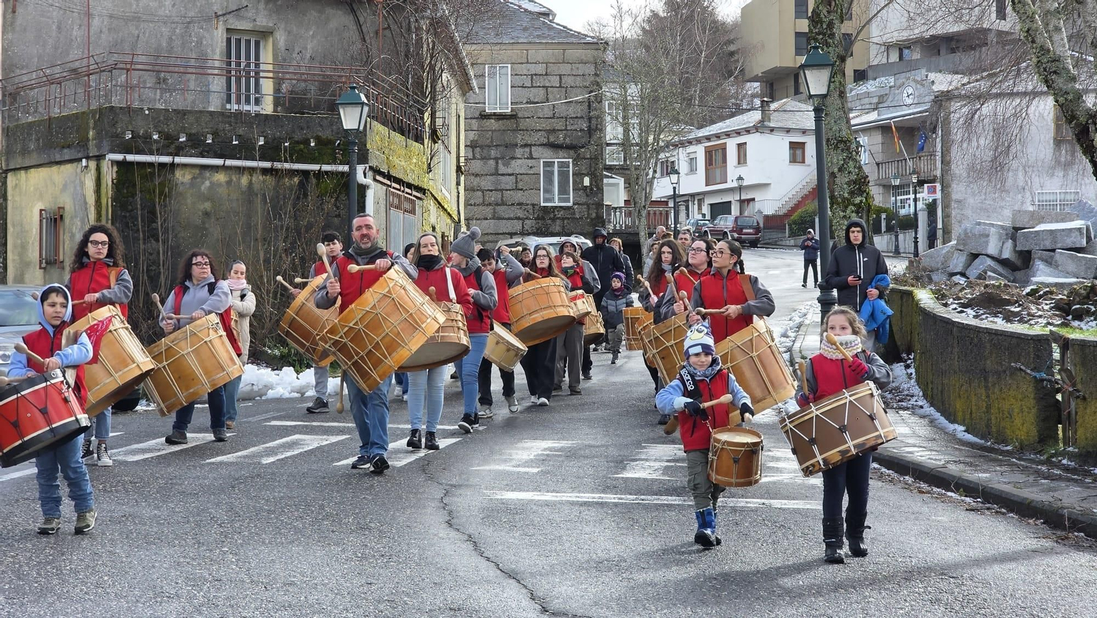 Galería | Chandrexa disfruta de un desfile de folión lleno de color y sonido
