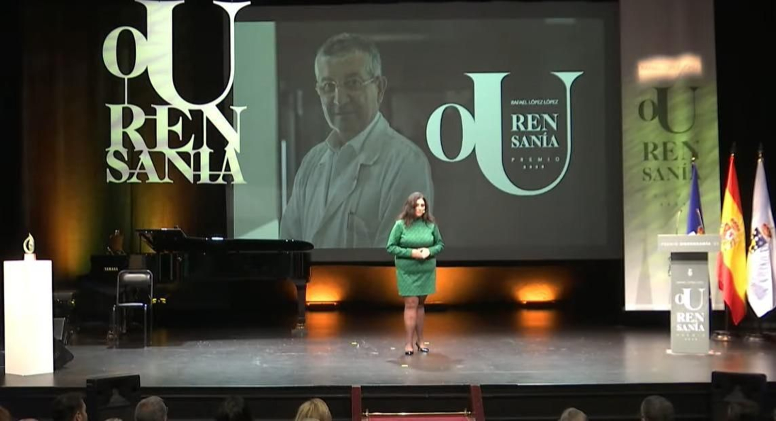 Galería | Ceremonia de entrega del Premio Ourensanía 2025 al doctor Rafael López, en imágenes