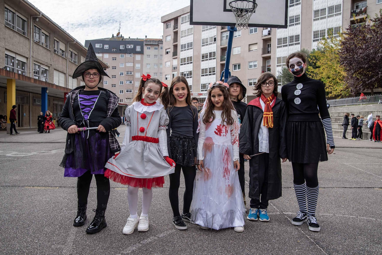 Galería | Samaín y magosto se juntan en la celebración festiva del CEIP Pintor Laxeiro de Vigo