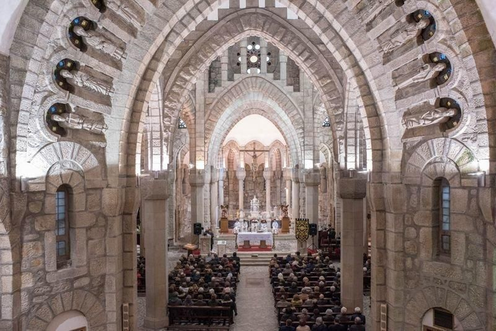 La iglesia de Carballiño: El Templo de la Veracruz