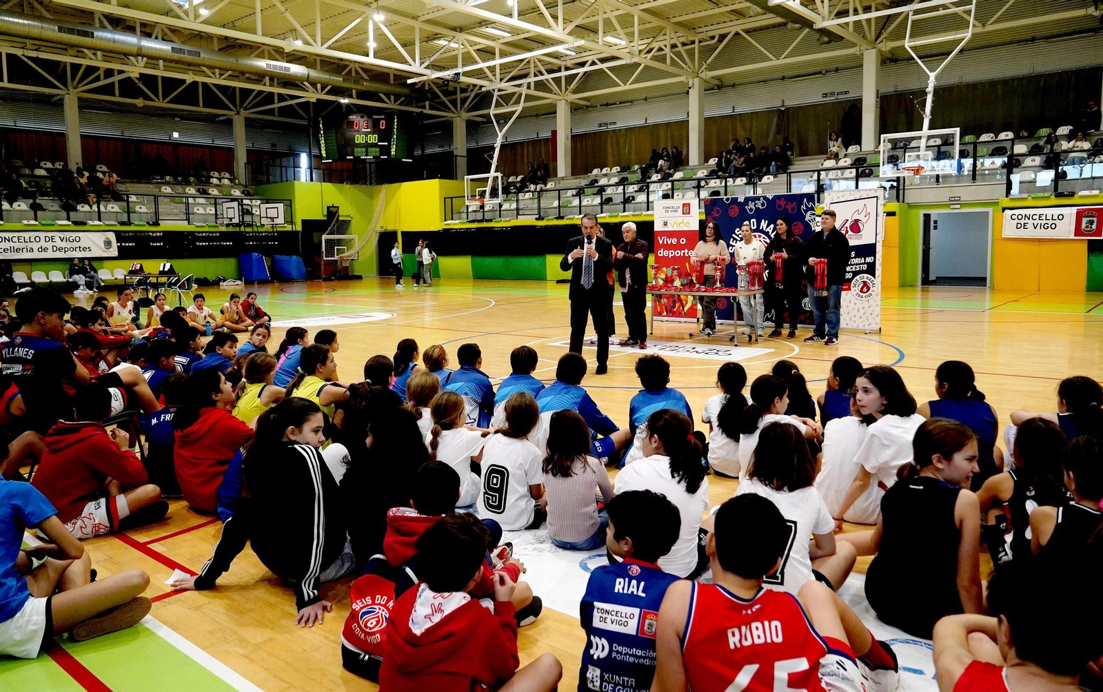 Galería | Navia celebra el Torneo de Nadal de baloncesto 3x3