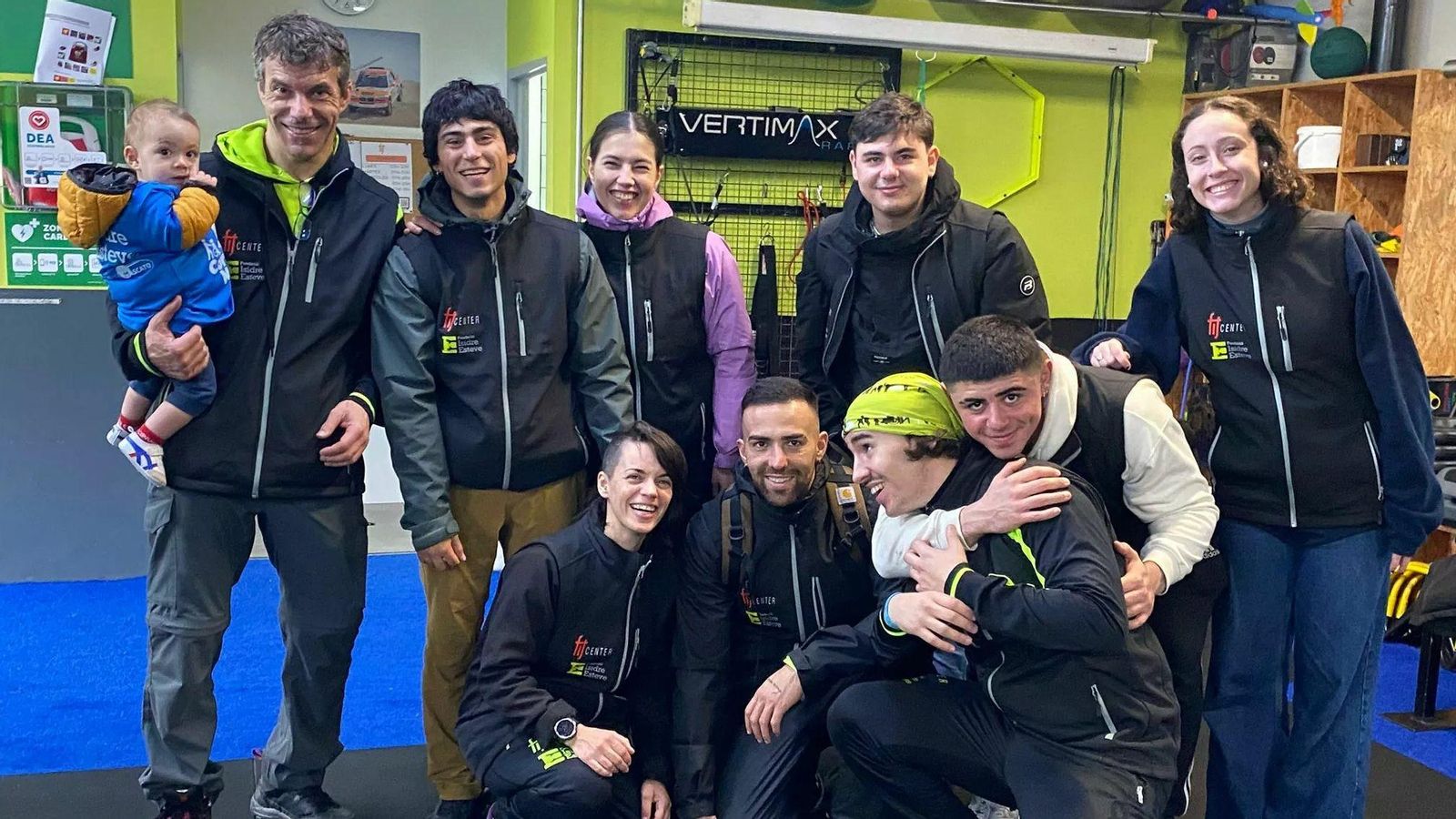 La jornada terminó con una comida en el campo de O Vao.